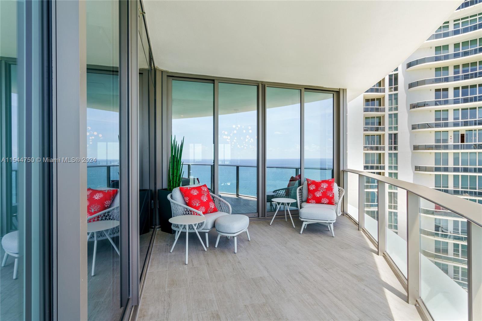 15701 Collins Ave, Sunny Isles Beach, FL, 33160 United States, 3 Bedrooms Bedrooms, ,4 BathroomsBathrooms,Residential,For Sale,Collins Ave,A11544750