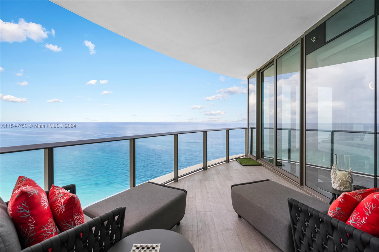 15701 Collins Ave, Sunny Isles Beach, FL, 33160 United States, 3 Bedrooms Bedrooms, ,4 BathroomsBathrooms,Residential,For Sale,Collins Ave,A11544750