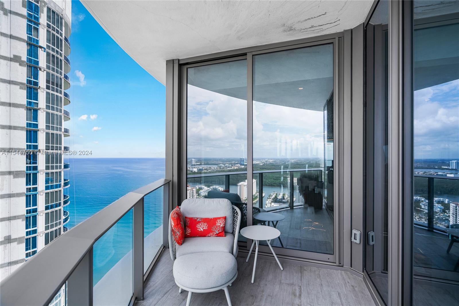 15701 Collins Ave, Sunny Isles Beach, FL, 33160 United States, 3 Bedrooms Bedrooms, ,4 BathroomsBathrooms,Residential,For Sale,Collins Ave,A11544750