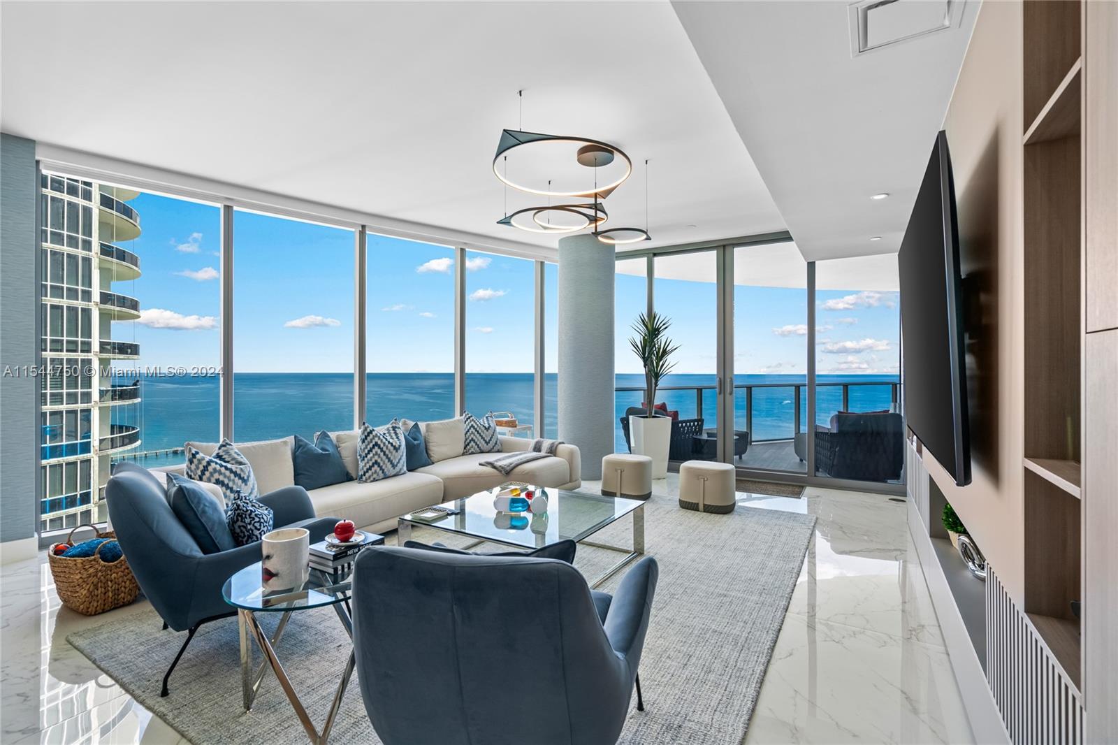 15701 Collins Ave, Sunny Isles Beach, FL, 33160 United States, 3 Bedrooms Bedrooms, ,4 BathroomsBathrooms,Residential,For Sale,Collins Ave,A11544750