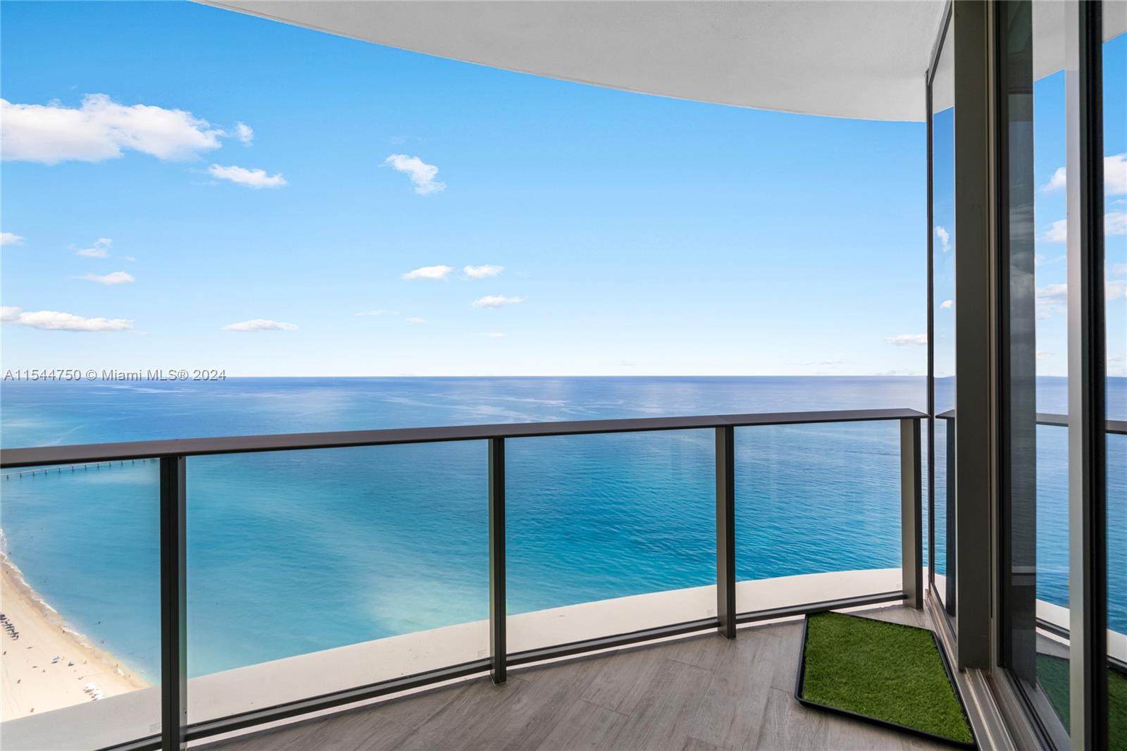 15701 Collins Ave, Sunny Isles Beach, FL, 33160 United States, 3 Bedrooms Bedrooms, ,4 BathroomsBathrooms,Residential,For Sale,Collins Ave,A11544750