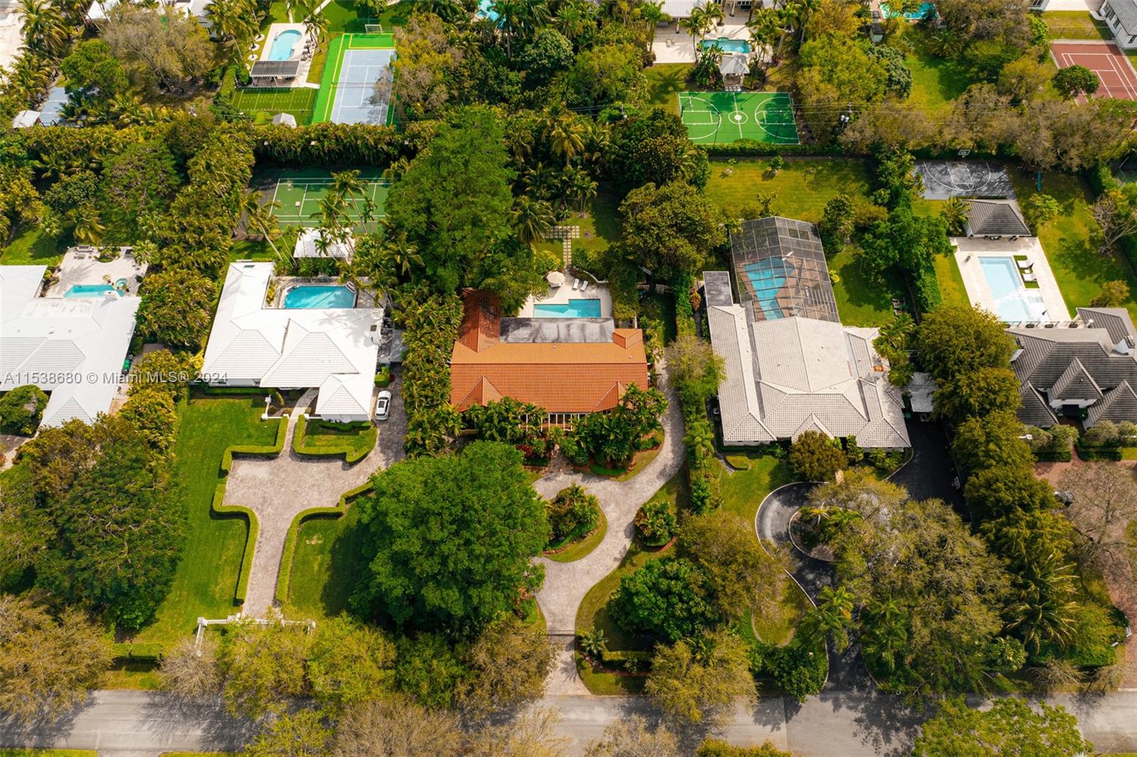 6480 114th St, Pinecrest, FL, 33156 United States, 5 Bedrooms Bedrooms, ,3 BathroomsBathrooms,Residential,For Sale,114th St,A11538680