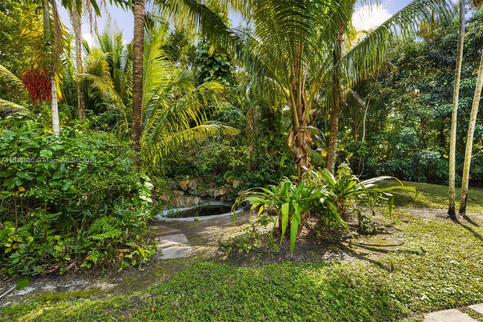 6480 114th St, Pinecrest, FL, 33156 United States, 5 Bedrooms Bedrooms, ,3 BathroomsBathrooms,Residential,For Sale,114th St,A11538680