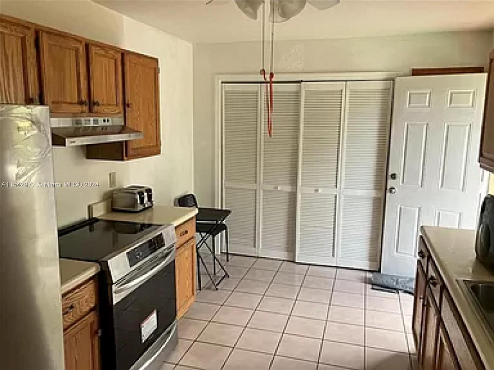 21032 SW 97th Pl, Cutler Bay, Florida 33189, 3 Bedrooms Bedrooms, ,2 BathroomsBathrooms,Residential,For Sale,21032 SW 97th Pl,A11542972