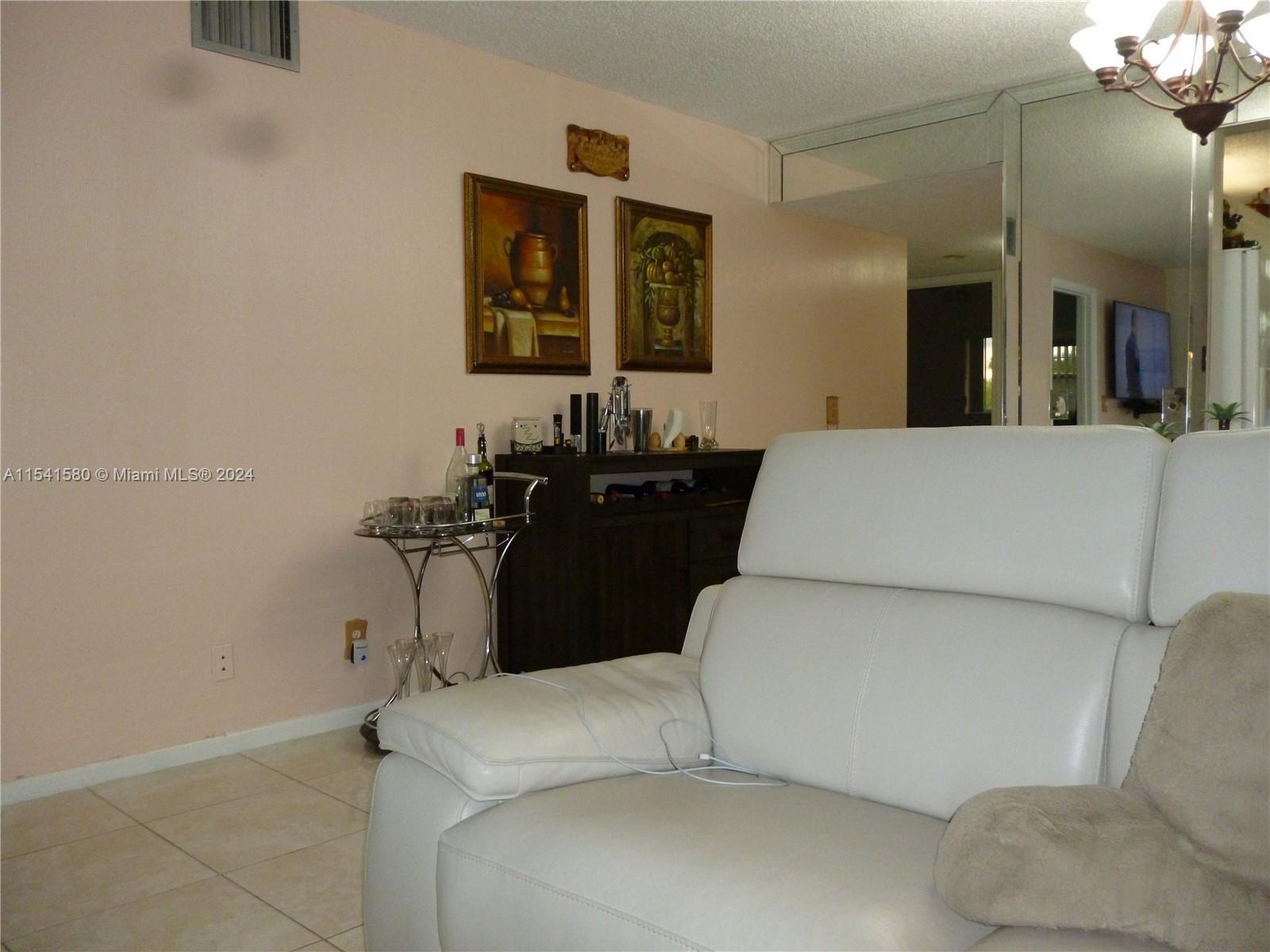 1351 125th Ave, Pembroke Pines, FL, 33027 United States, 2 Bedrooms Bedrooms, ,2 BathroomsBathrooms,Residential,For Sale,125th Ave,A11541580