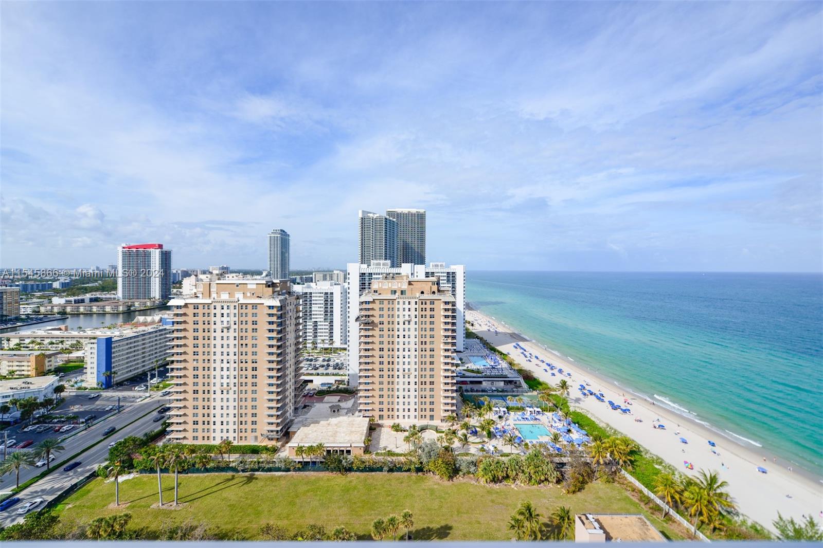 1950 S Ocean Dr PHB, Hallandale Beach, Florida 33009, 1 Bedroom Bedrooms, ,1 BathroomBathrooms,Residentiallease,For Rent,1950 S Ocean Dr PHB,A11545866