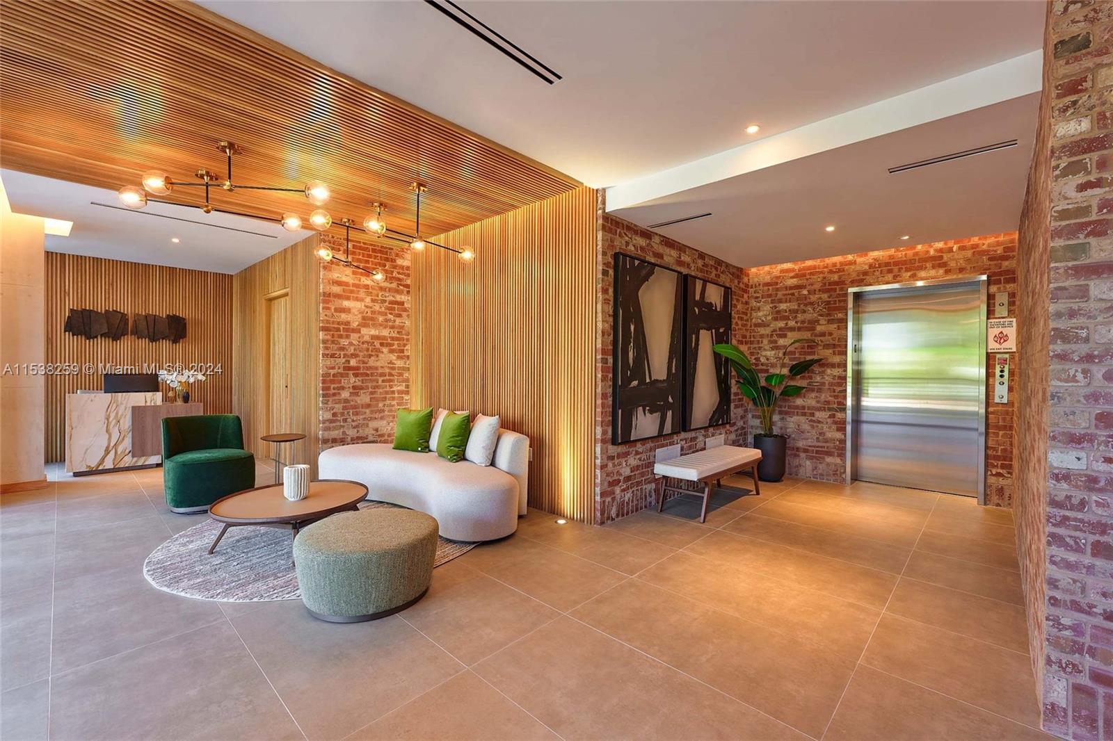 1030 15th St 201, Miami Beach, Florida 33139, 1 Bedroom Bedrooms, ,2 BathroomsBathrooms,Residentiallease,For Rent,1030 15th St 201,A11538259