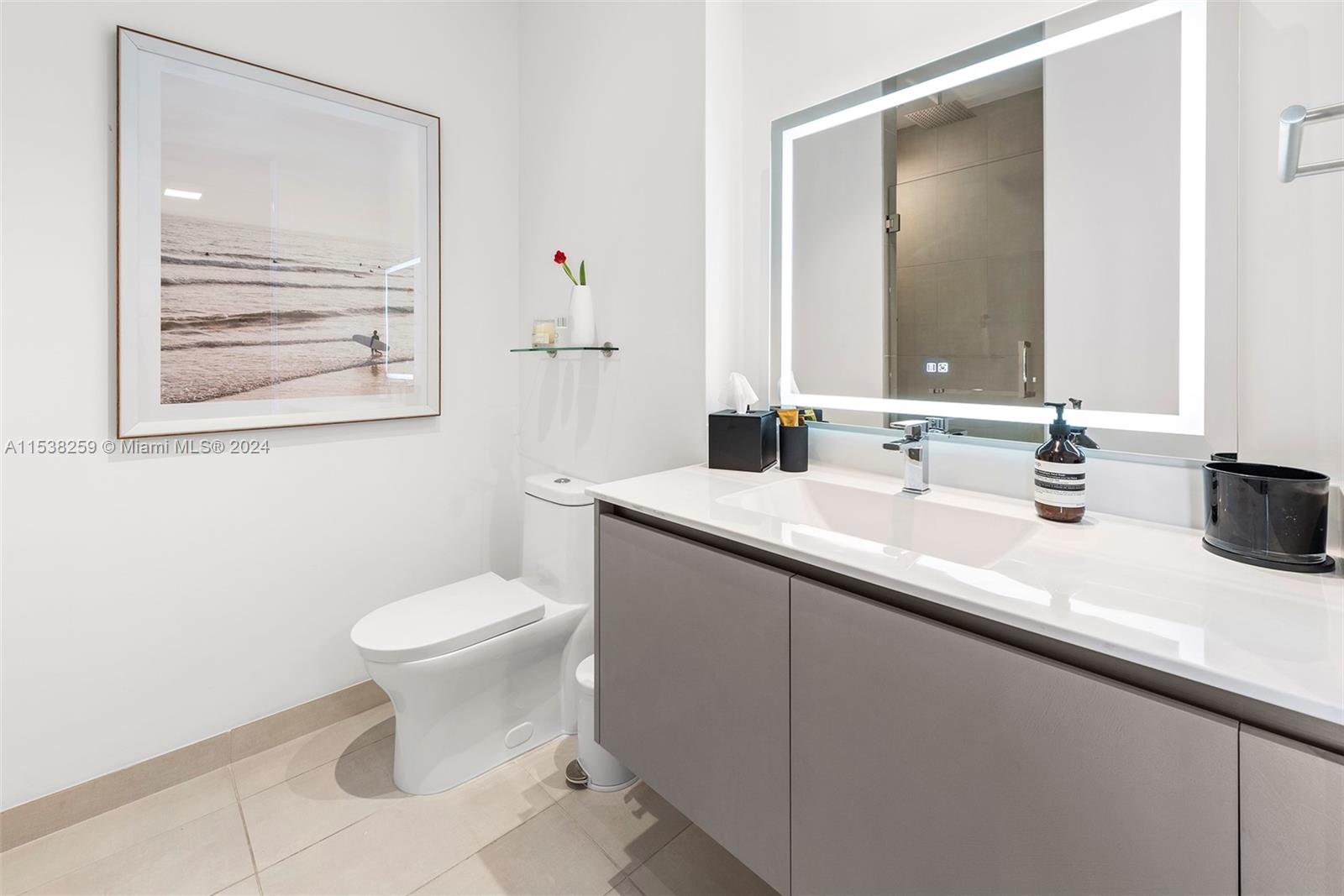 1030 15th St 201, Miami Beach, Florida 33139, 1 Bedroom Bedrooms, ,2 BathroomsBathrooms,Residentiallease,For Rent,1030 15th St 201,A11538259