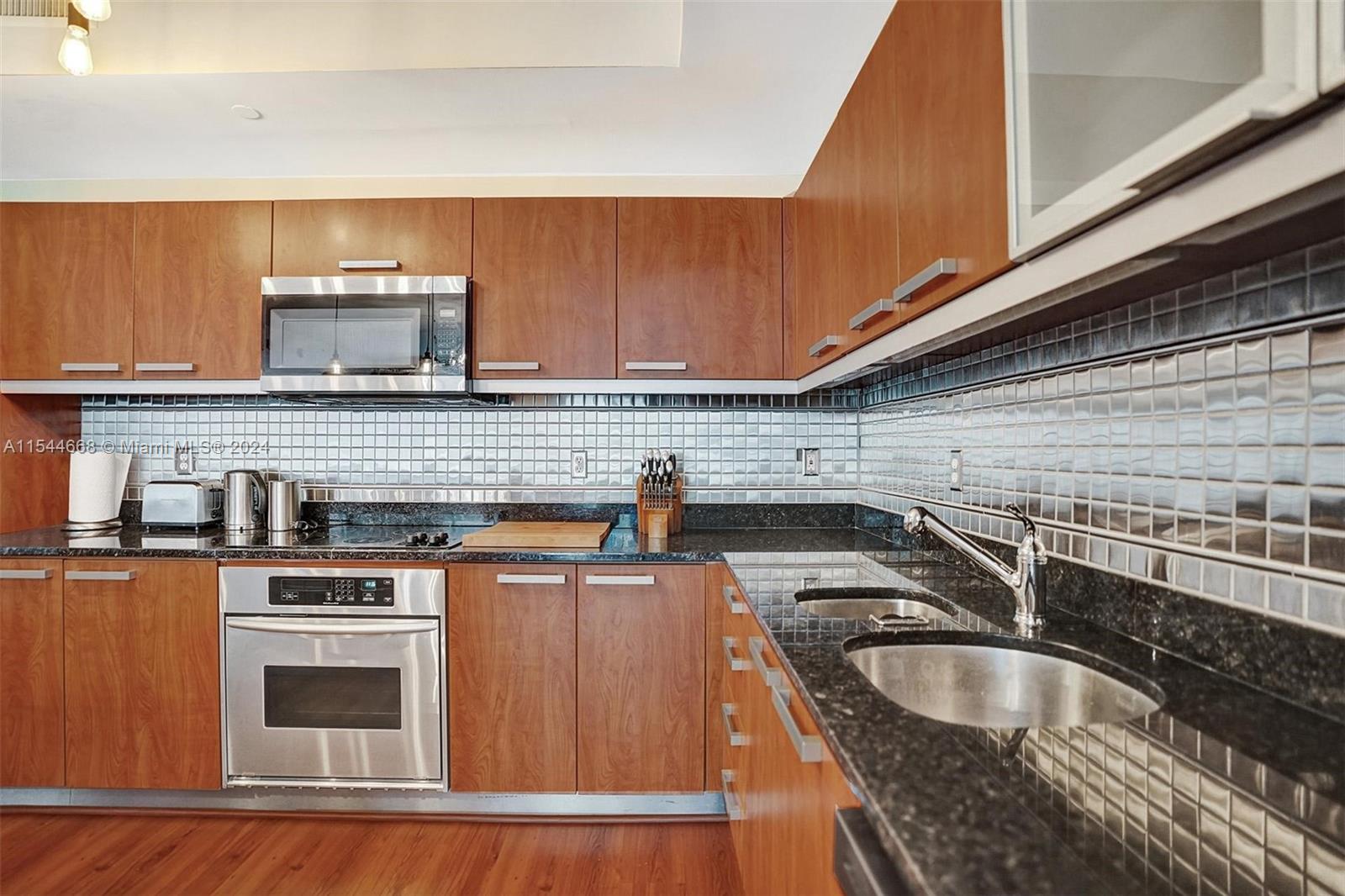 3131 NE 188th St 1-503, Aventura, Florida 33180, 2 Bedrooms Bedrooms, ,2 BathroomsBathrooms,Residential,For Sale,3131 NE 188th St 1-503,A11544668