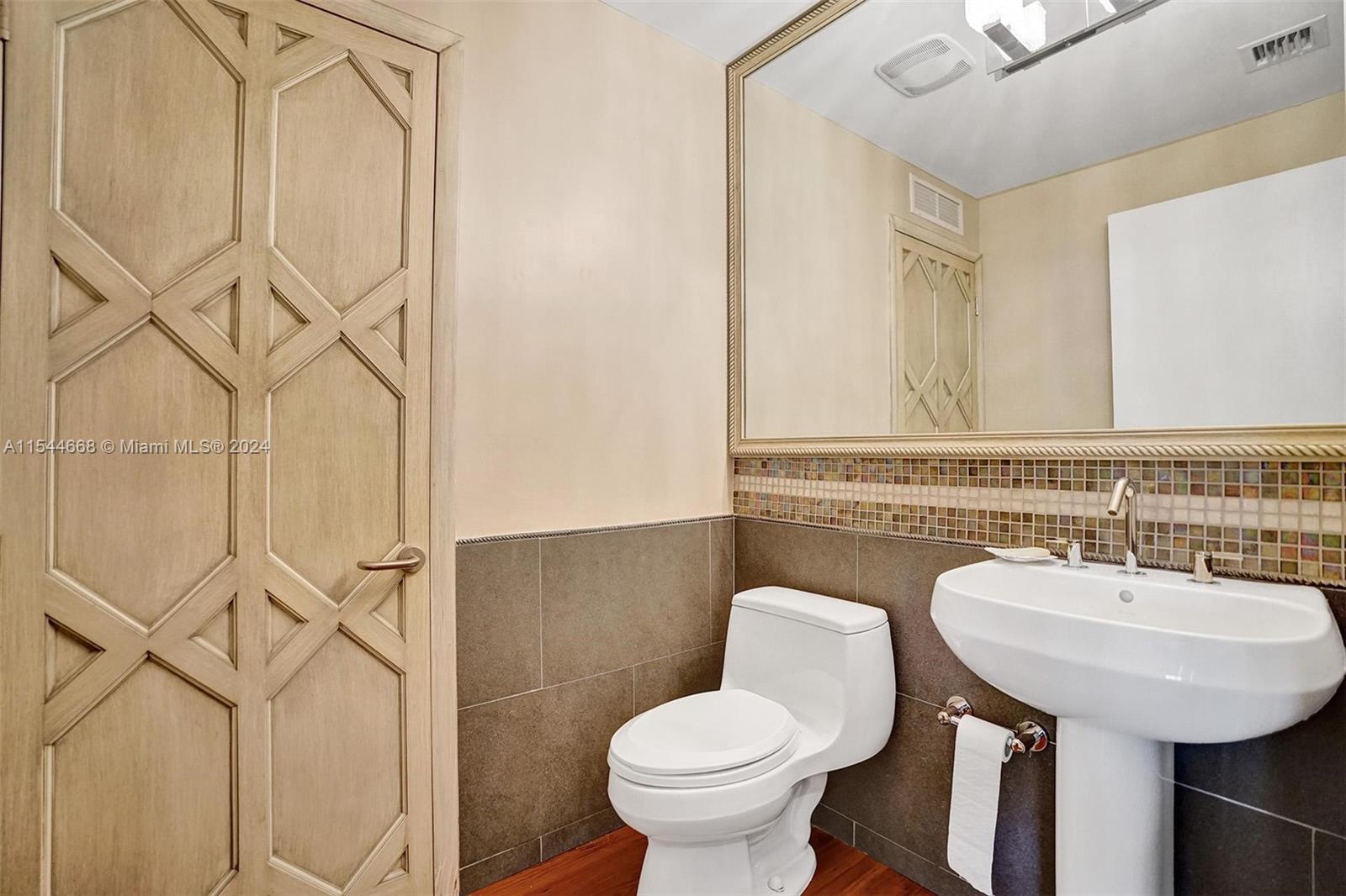 3131 188th St, Aventura, FL, 33180 United States, 2 Bedrooms Bedrooms, ,2 BathroomsBathrooms,Residential,For Sale,188th St,A11544668