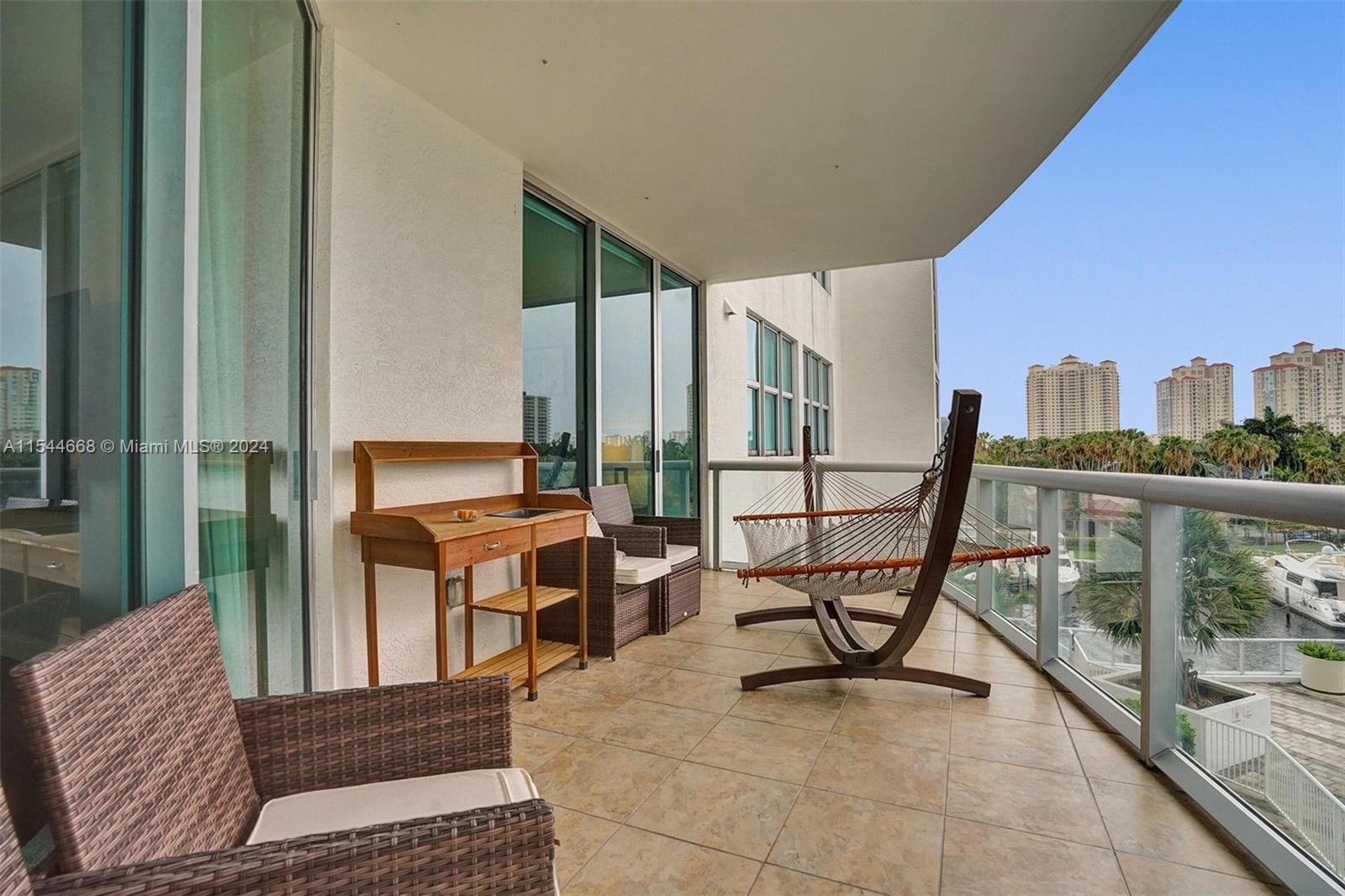 3131 NE 188th St 1-503, Aventura, Florida 33180, 2 Bedrooms Bedrooms, ,2 BathroomsBathrooms,Residential,For Sale,3131 NE 188th St 1-503,A11544668