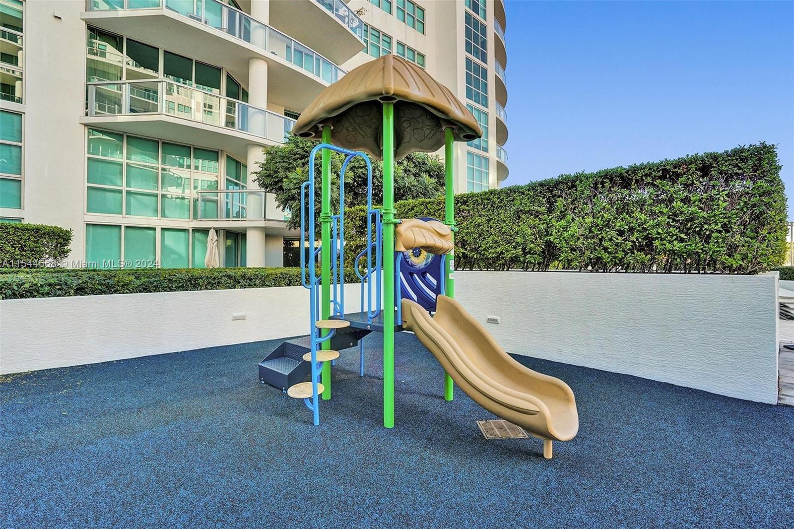 3131 188th St, Aventura, FL, 33180 United States, 2 Bedrooms Bedrooms, ,2 BathroomsBathrooms,Residential,For Sale,188th St,A11544668