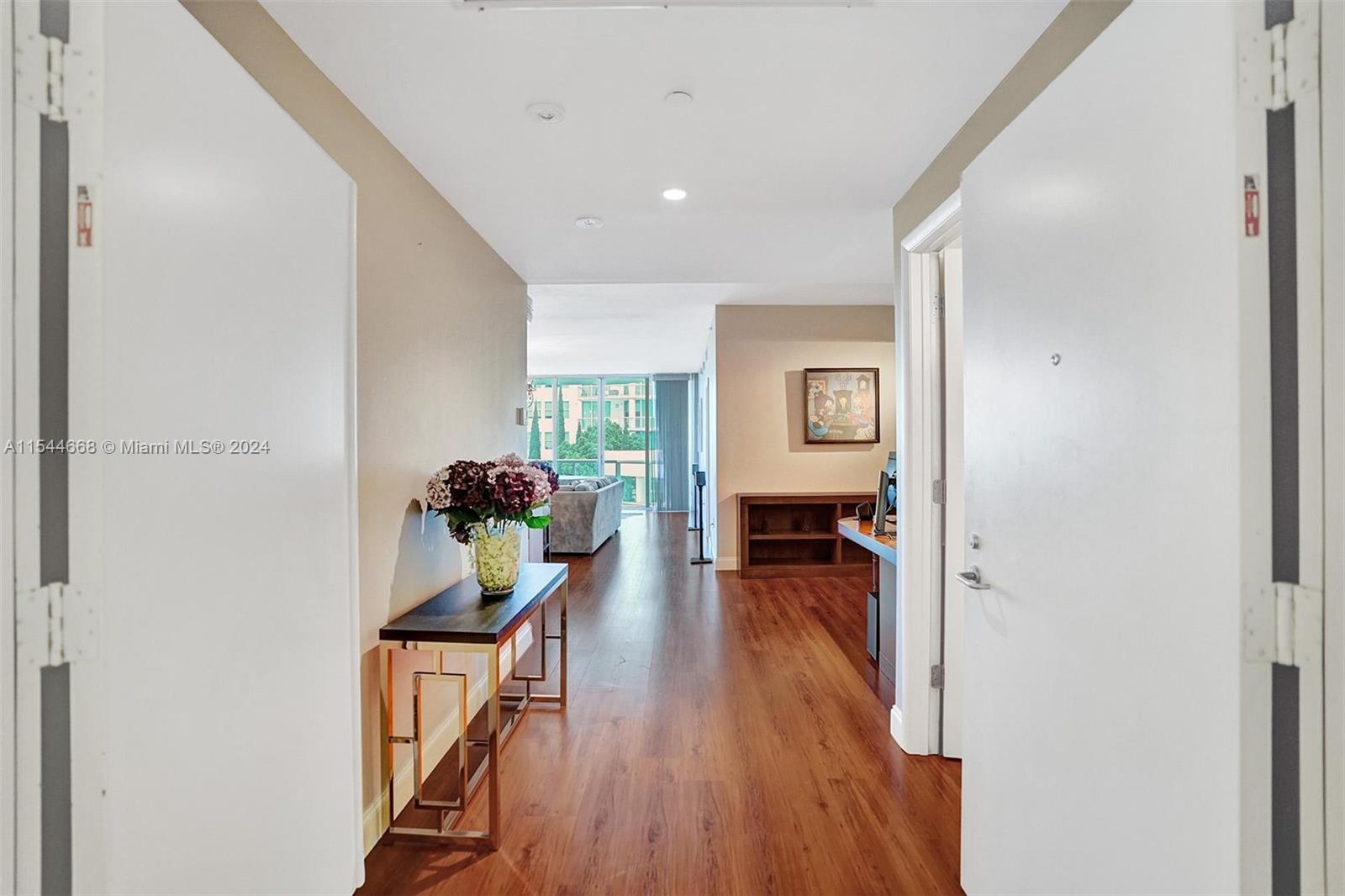 3131 NE 188th St 1-503, Aventura, Florida 33180, 2 Bedrooms Bedrooms, ,2 BathroomsBathrooms,Residential,For Sale,3131 NE 188th St 1-503,A11544668