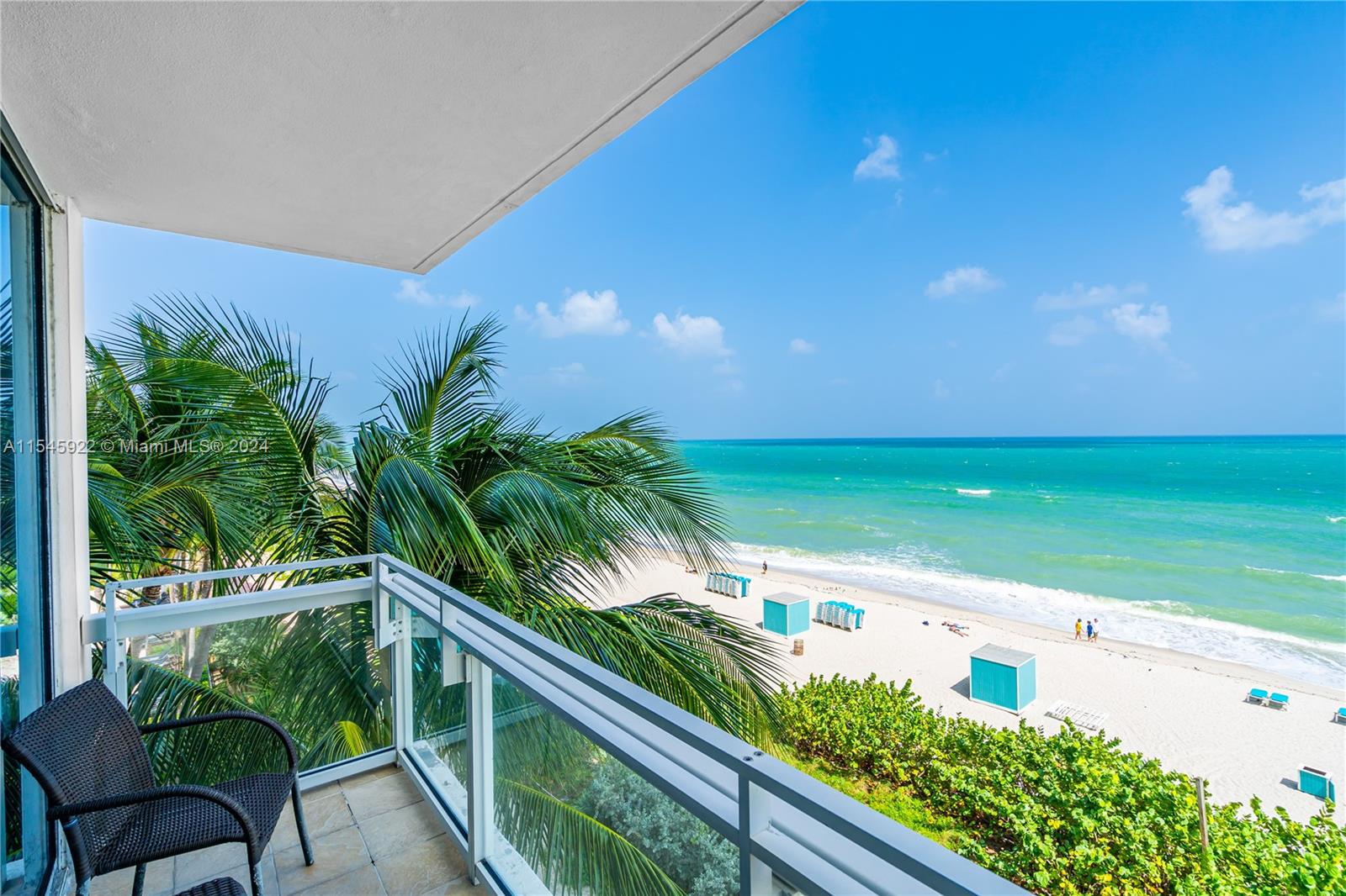 6801 Collins Ave 417, Miami Beach, Florida 33141, 1 Bedroom Bedrooms, ,1 BathroomBathrooms,Residentiallease,For Rent,6801 Collins Ave 417,A11545922