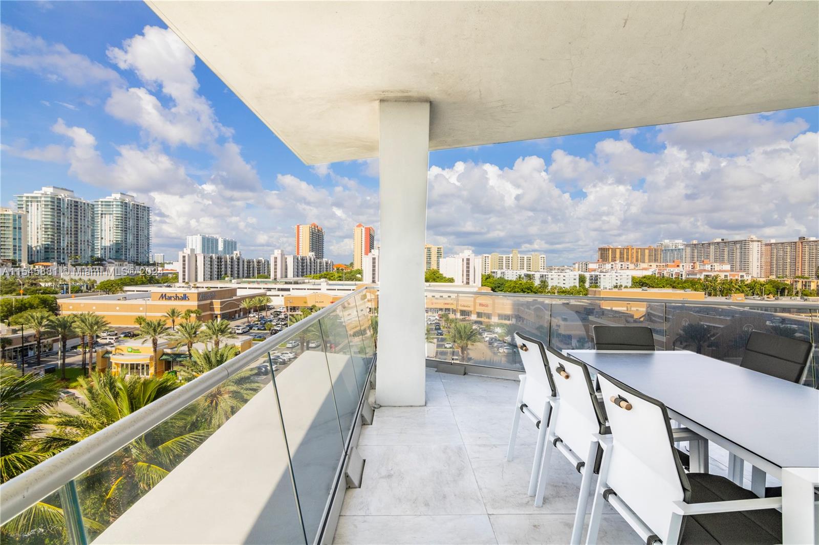 16901 Collins Ave, Sunny Isles Beach, FL, 33160 United States, 4 Bedrooms Bedrooms, ,5 BathroomsBathrooms,Residential,For Sale,Collins Ave,A11545881