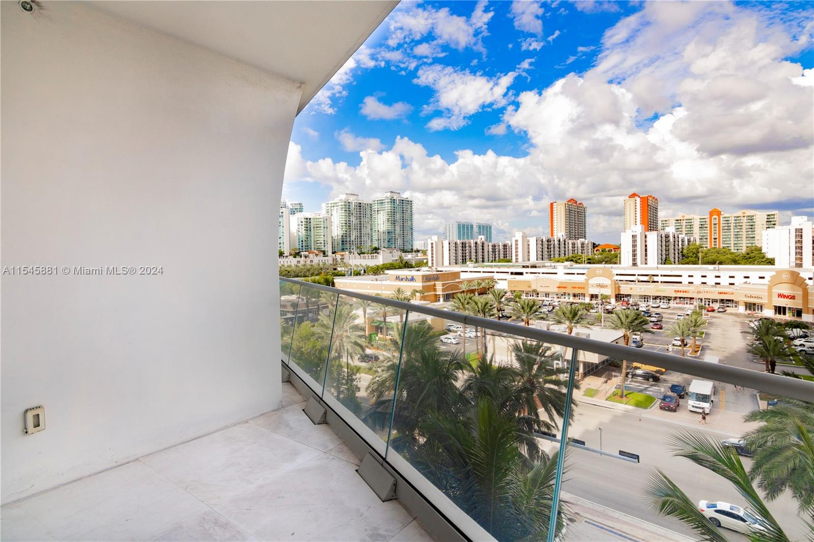 16901 Collins Ave, Sunny Isles Beach, FL, 33160 United States, 4 Bedrooms Bedrooms, ,5 BathroomsBathrooms,Residential,For Sale,Collins Ave,A11545881