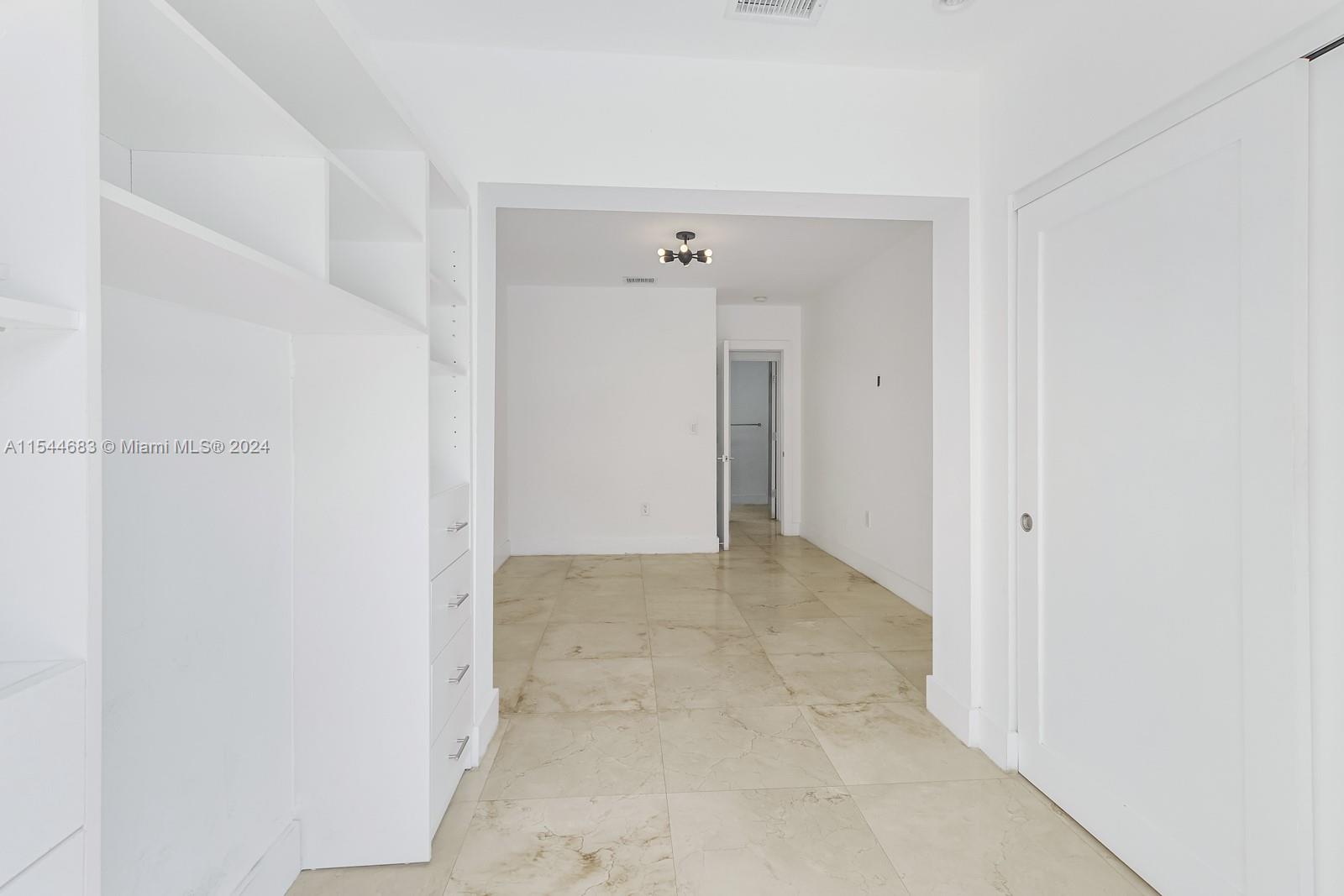 140 Mashta Dr, Key Biscayne, FL, 33149 United States, 4 Bedrooms Bedrooms, ,3 BathroomsBathrooms,Residential,For Sale,Mashta Dr,A11544683