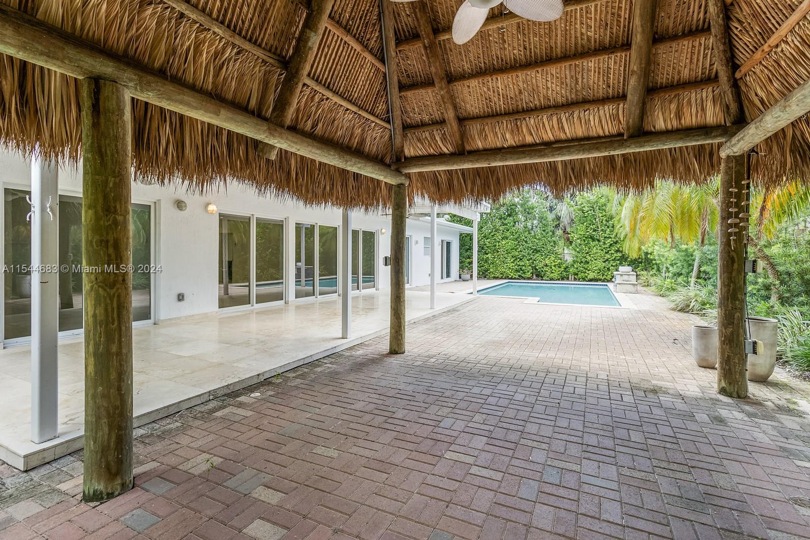 140 Mashta Dr, Key Biscayne, FL, 33149 United States, 4 Bedrooms Bedrooms, ,3 BathroomsBathrooms,Residential,For Sale,Mashta Dr,A11544683