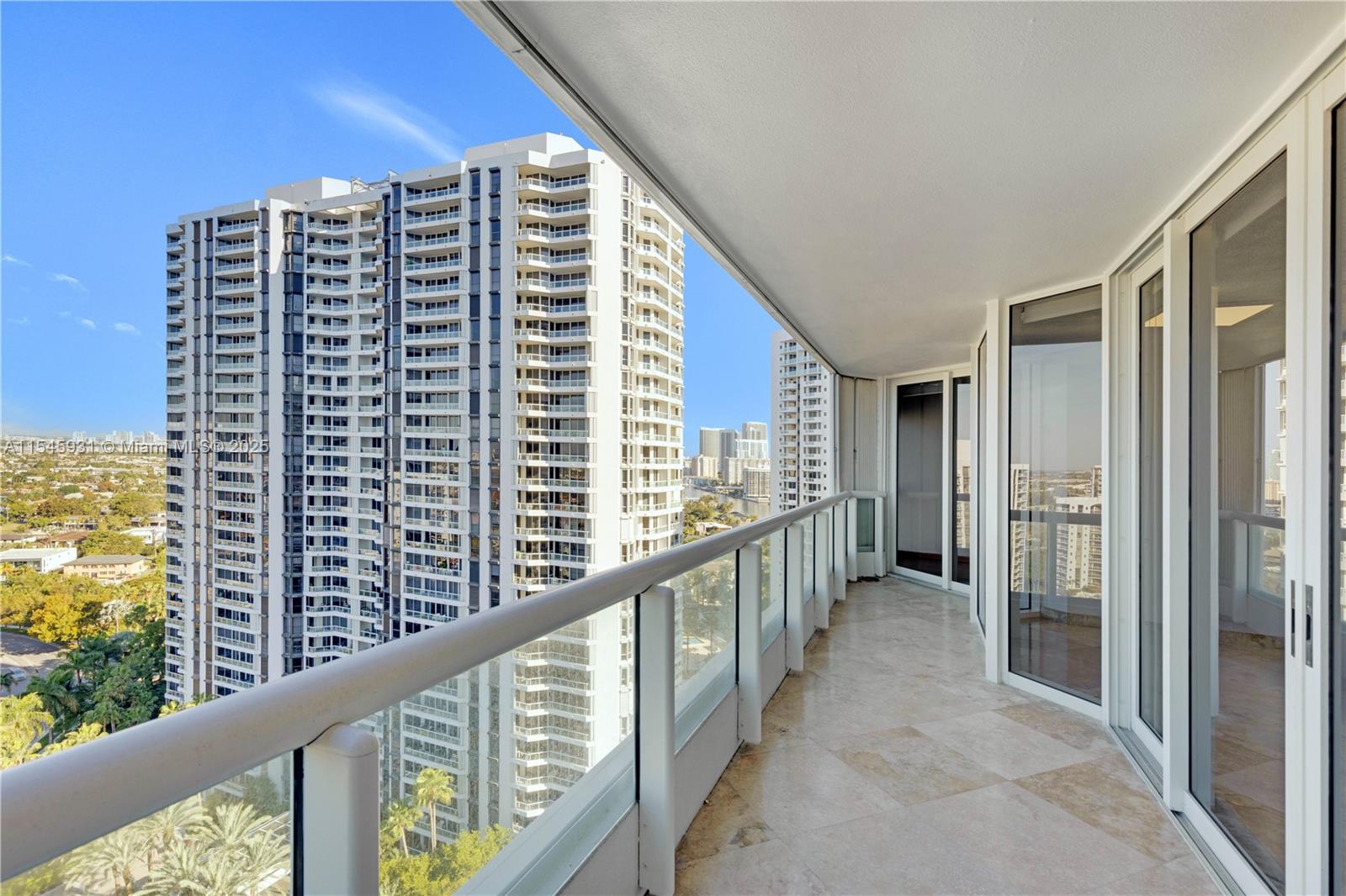 21055 Yacht Club Dr, Aventura, FL, 33180 United States, 2 Bedrooms Bedrooms, ,2 BathroomsBathrooms,Residential,For Sale,Yacht Club Dr,A11545931