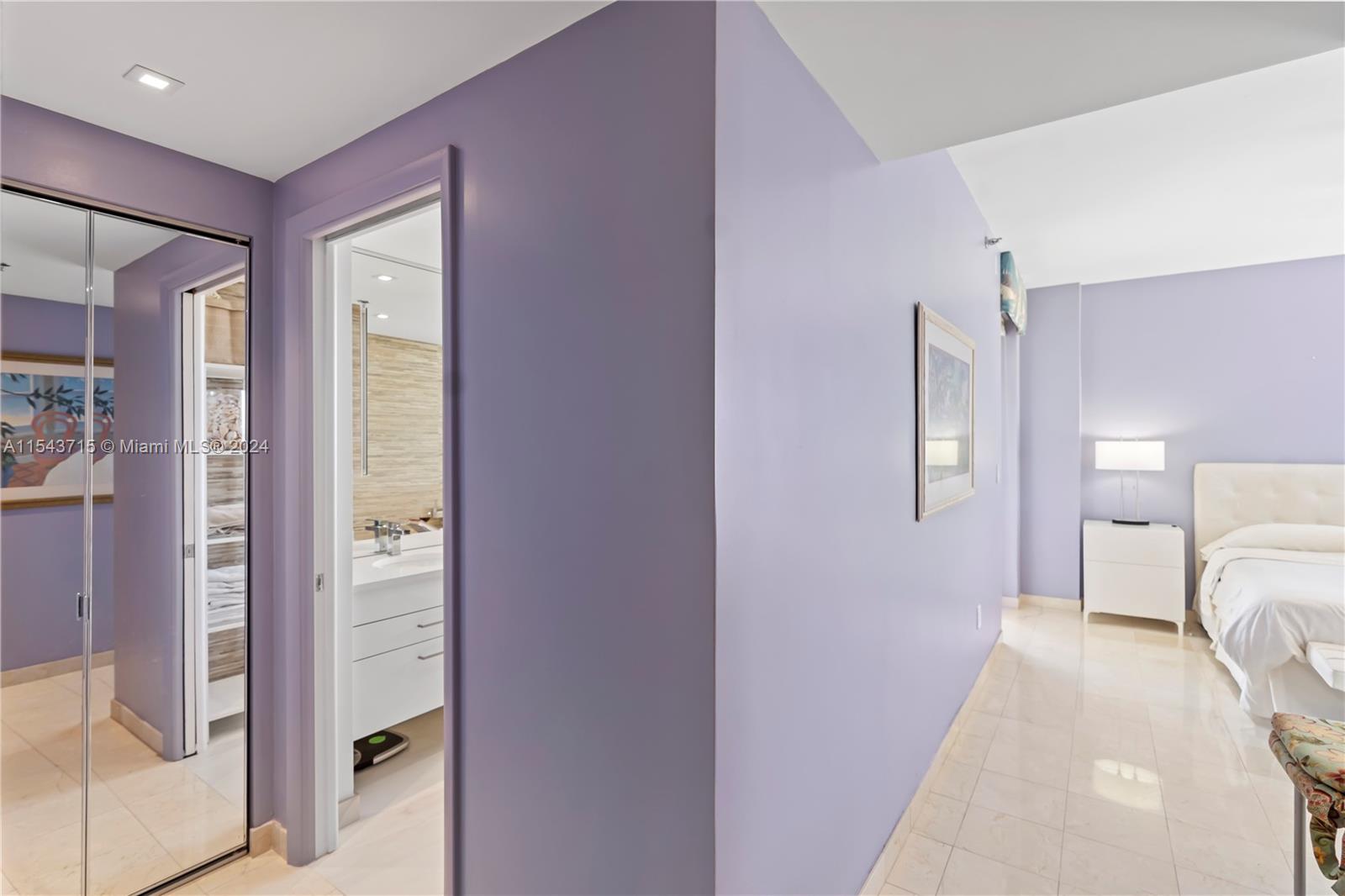 4201 Collins Ave 2002, Miami Beach, Florida 33140, 2 Bedrooms Bedrooms, ,2 BathroomsBathrooms,Residentiallease,For Rent,4201 Collins Ave 2002,A11543715