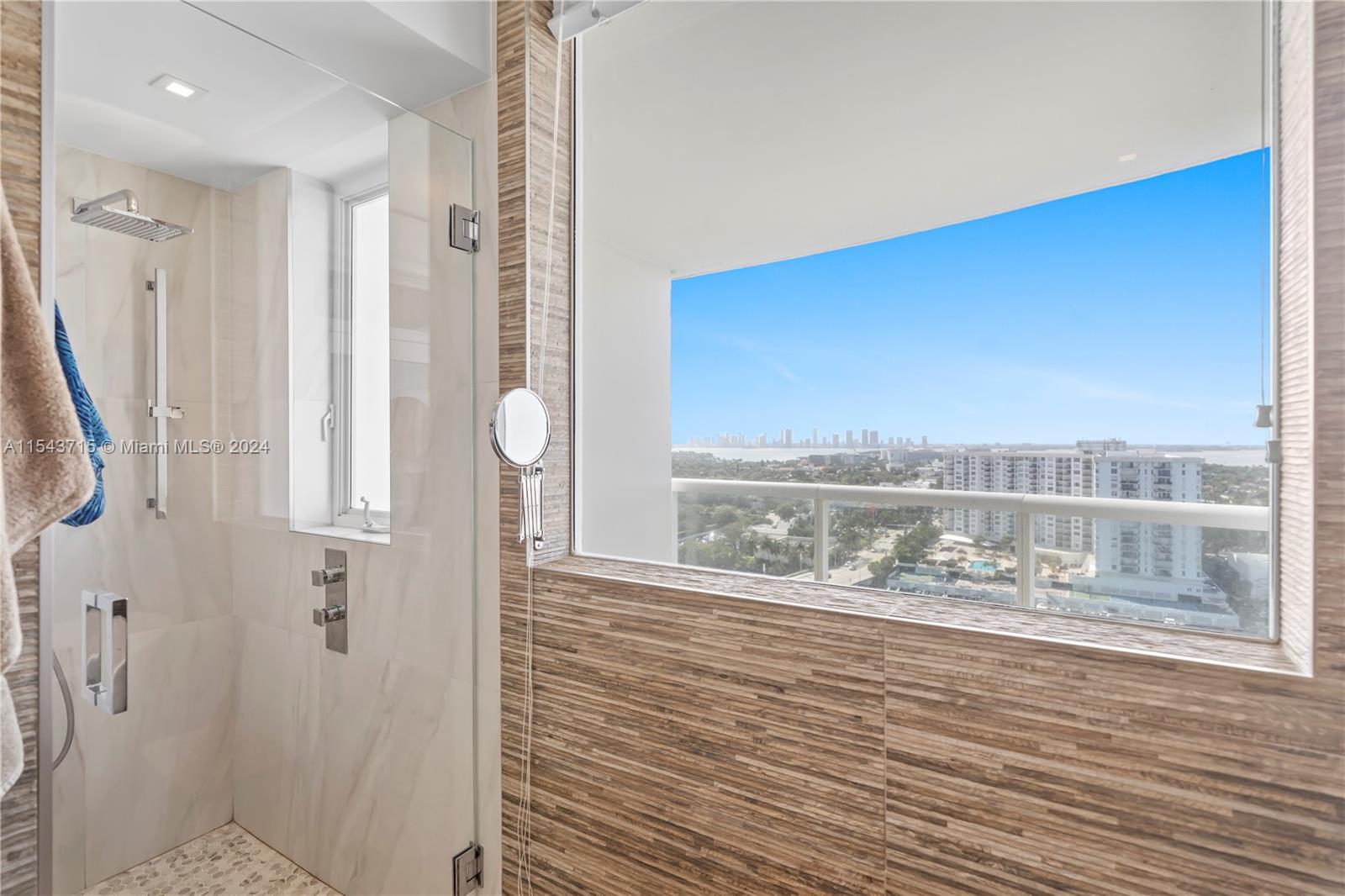 4201 Collins Ave 2002, Miami Beach, Florida 33140, 2 Bedrooms Bedrooms, ,2 BathroomsBathrooms,Residentiallease,For Rent,4201 Collins Ave 2002,A11543715