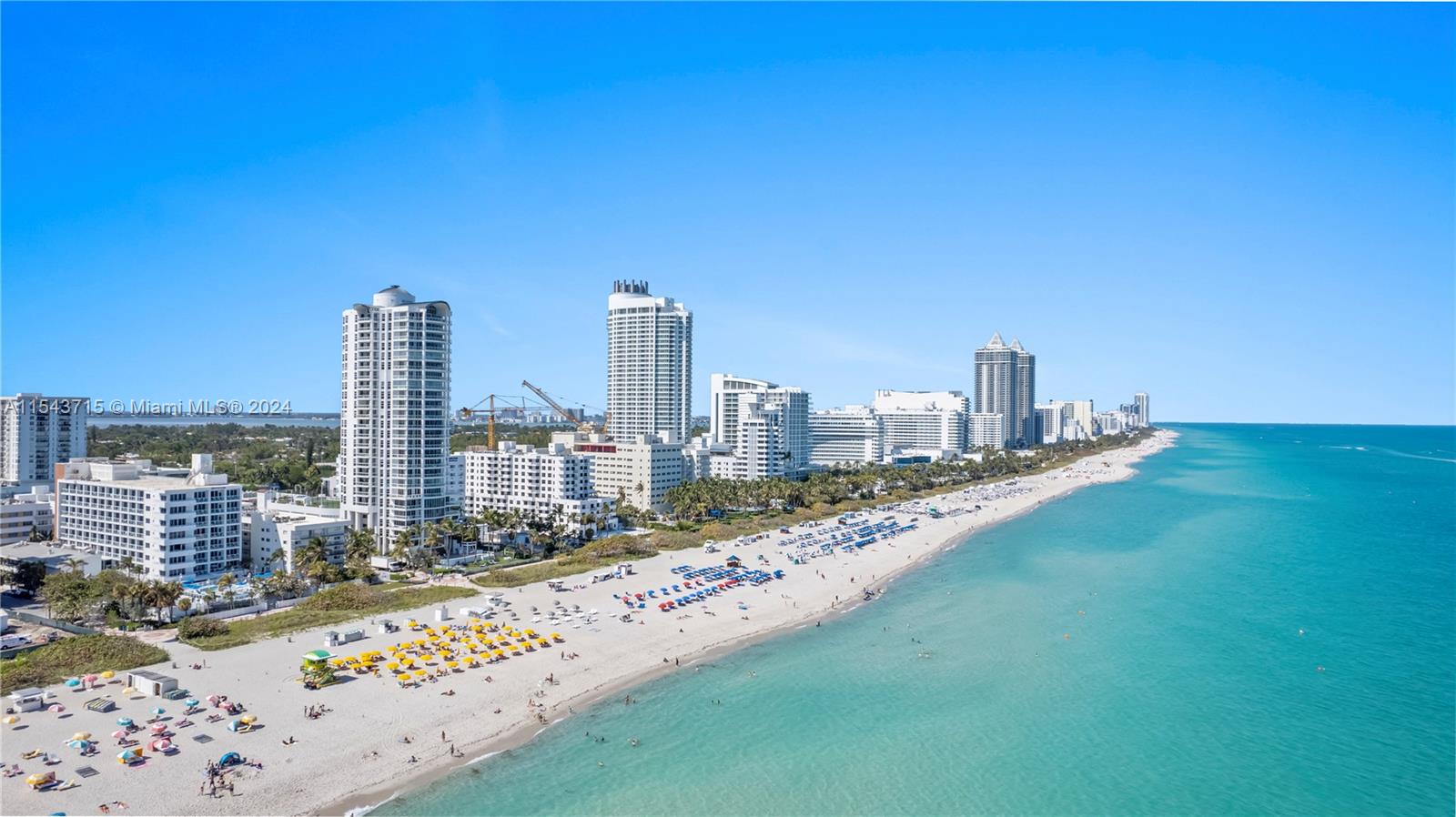 4201 Collins Ave 2002, Miami Beach, Florida 33140, 2 Bedrooms Bedrooms, ,2 BathroomsBathrooms,Residentiallease,For Rent,4201 Collins Ave 2002,A11543715