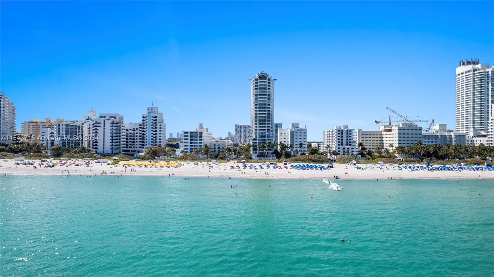 4201 Collins Ave 2002, Miami Beach, Florida 33140, 2 Bedrooms Bedrooms, ,2 BathroomsBathrooms,Residentiallease,For Rent,4201 Collins Ave 2002,A11543715