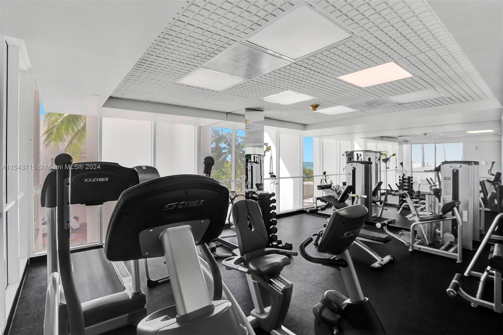 4201 Collins Ave 2002, Miami Beach, Florida 33140, 2 Bedrooms Bedrooms, ,2 BathroomsBathrooms,Residentiallease,For Rent,4201 Collins Ave 2002,A11543715