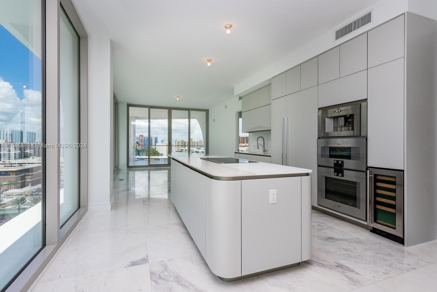 16901 Collins Ave, Sunny Isles Beach, FL, 33160 United States, 4 Bedrooms Bedrooms, ,5 BathroomsBathrooms,Residential,For Sale,Collins Ave,A11545889