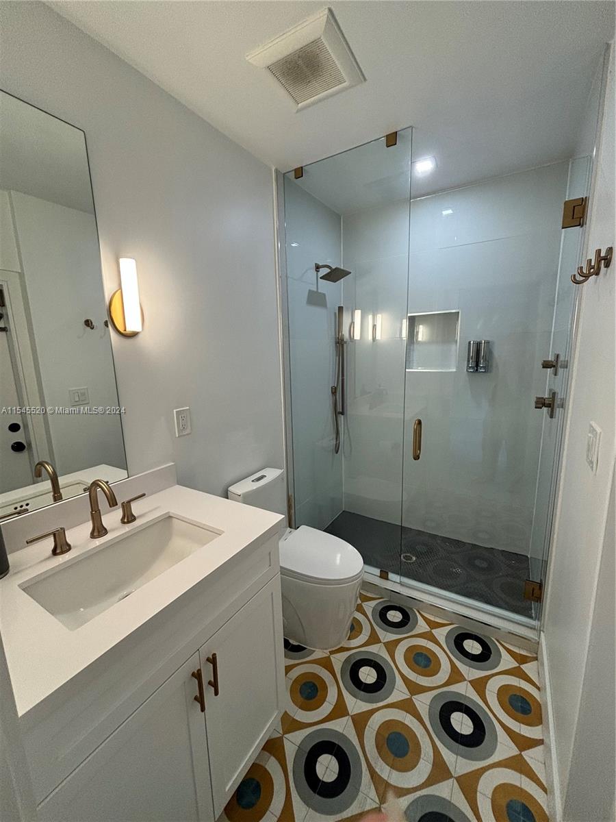 Family Room Bathroom