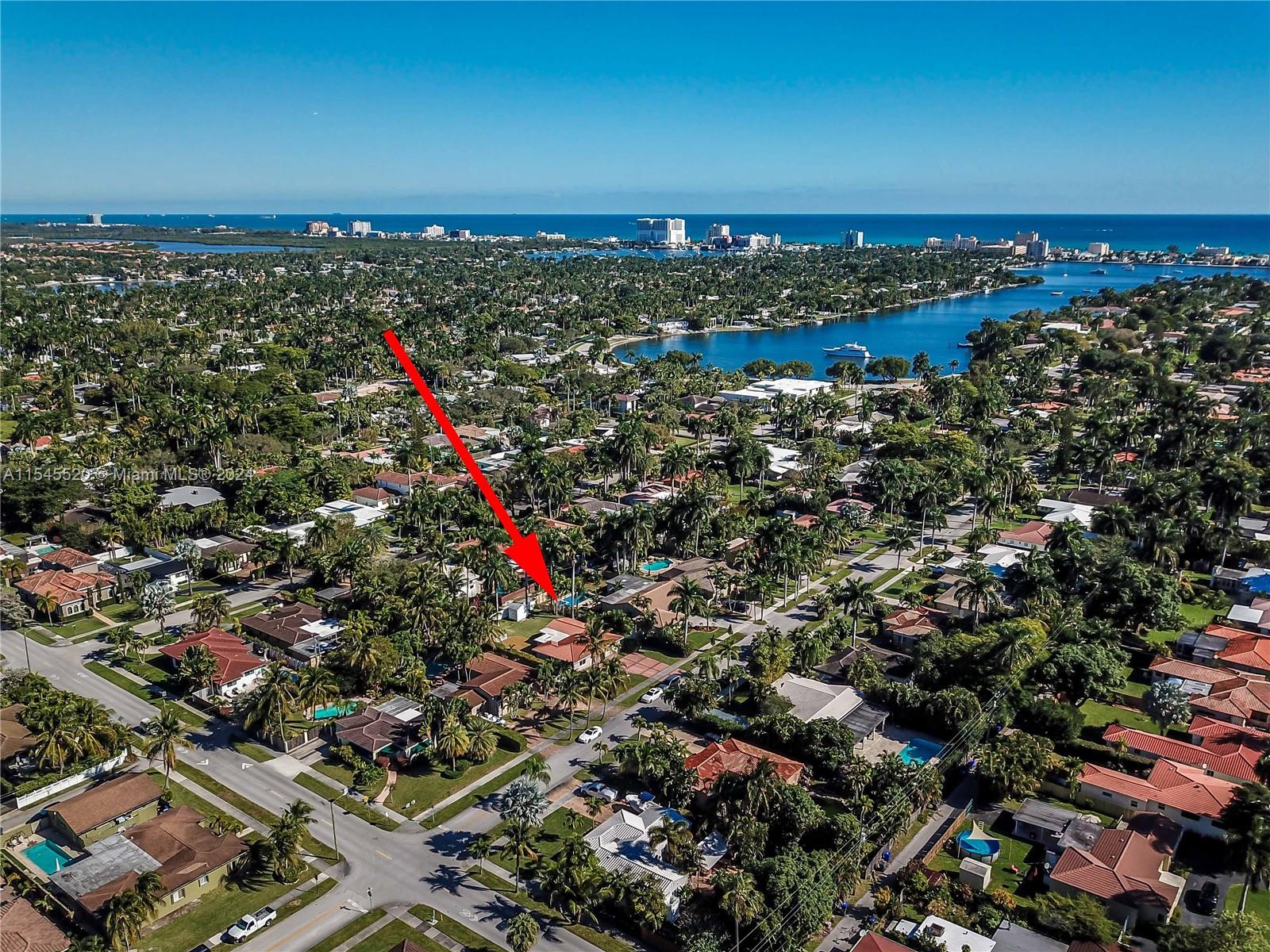 1339 Jefferson St, Hollywood, Florida 33019, 4 Bedrooms Bedrooms, ,4 BathroomsBathrooms,Residential,For Sale,1339 Jefferson St,A11545520