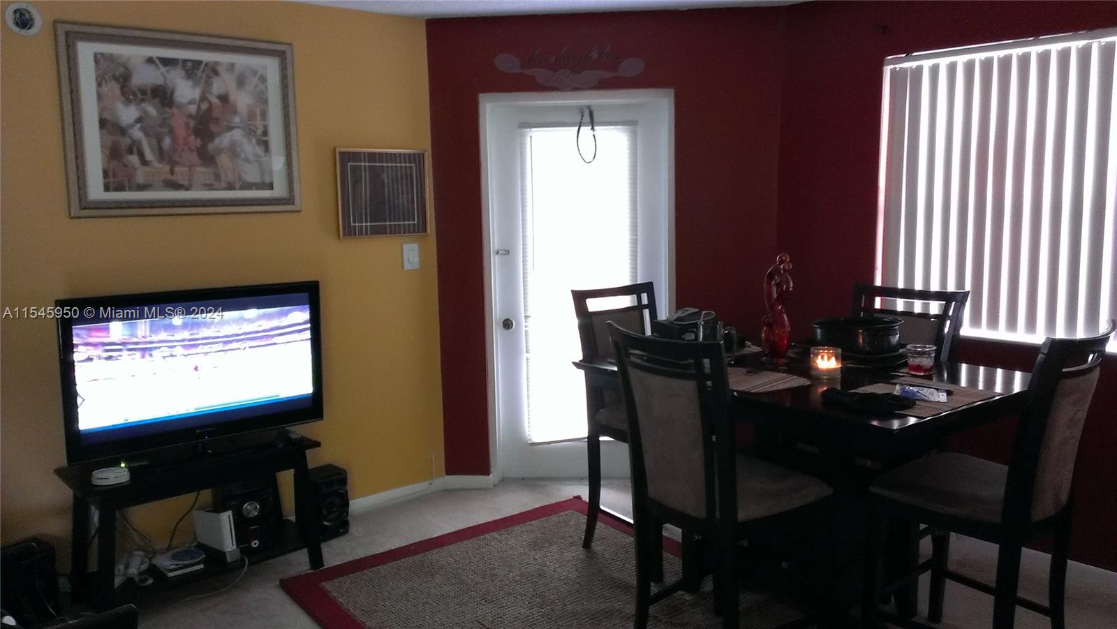 630 S Park Rd 211-3, Hollywood, Florida 33021, 1 Bedroom Bedrooms, ,1 BathroomBathrooms,Residential,For Sale,630 S Park Rd 211-3,A11545950