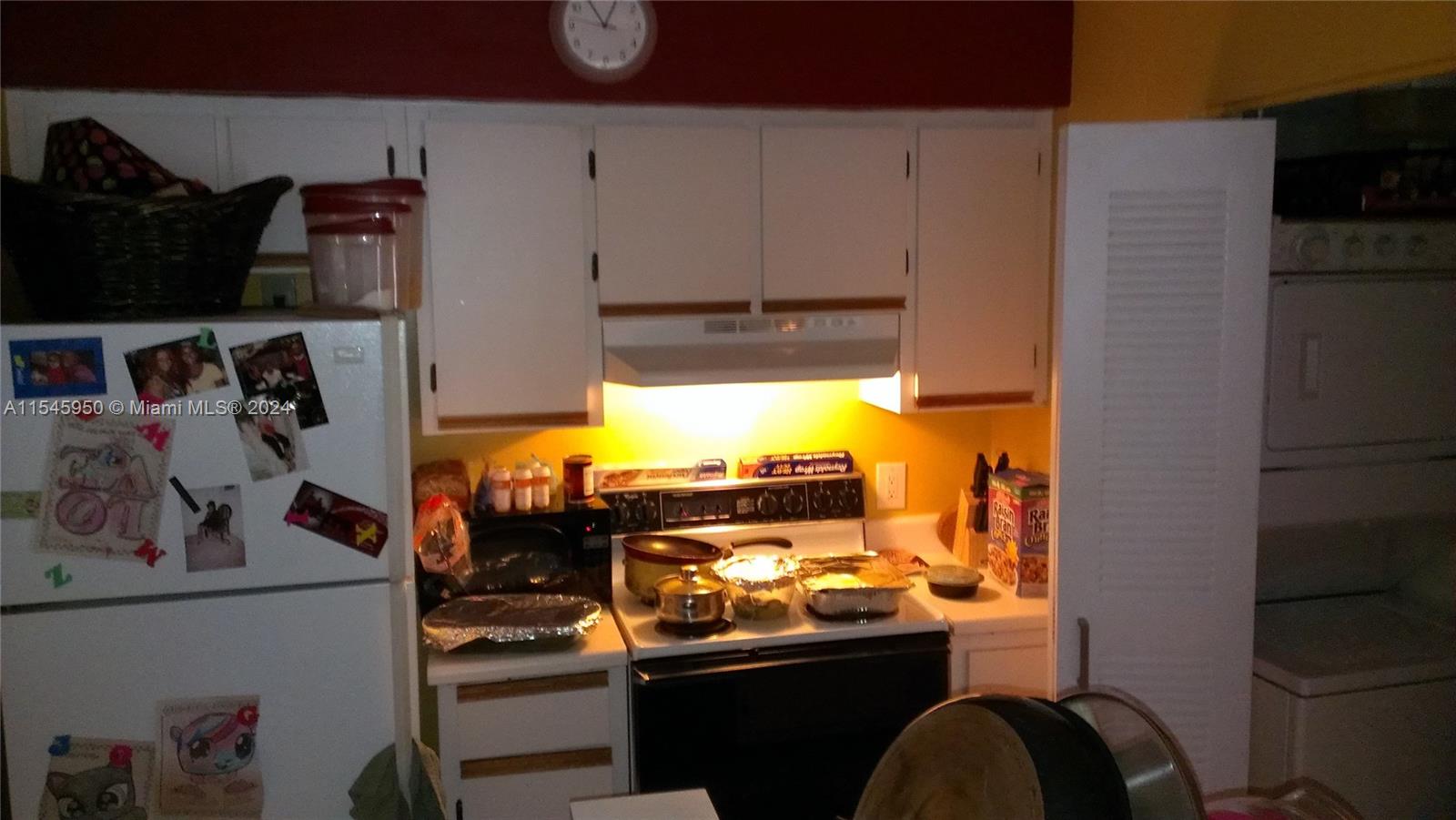 630 S Park Rd 211-3, Hollywood, Florida 33021, 1 Bedroom Bedrooms, ,1 BathroomBathrooms,Residential,For Sale,630 S Park Rd 211-3,A11545950