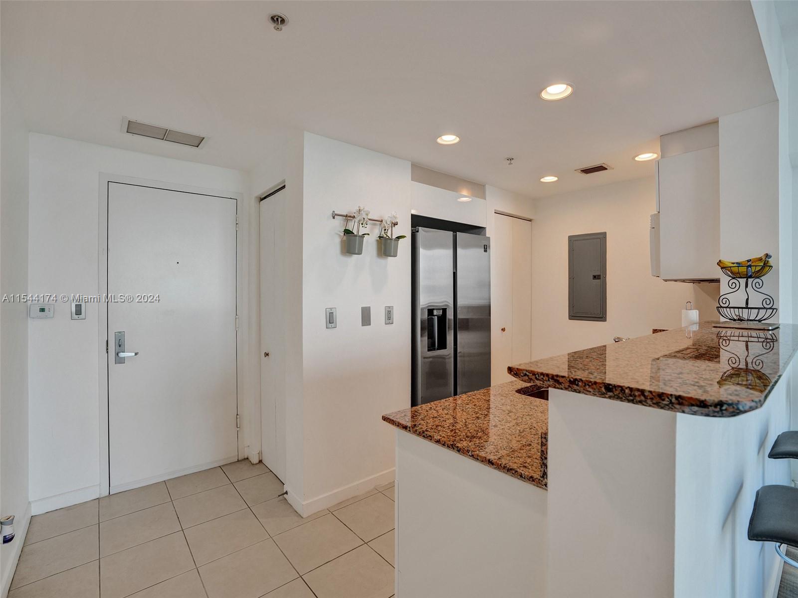 325 S Biscayne Blvd 1520, Miami, Florida 33131, ,1 BathroomBathrooms,Residential,For Sale,325 S Biscayne Blvd 1520,A11544174