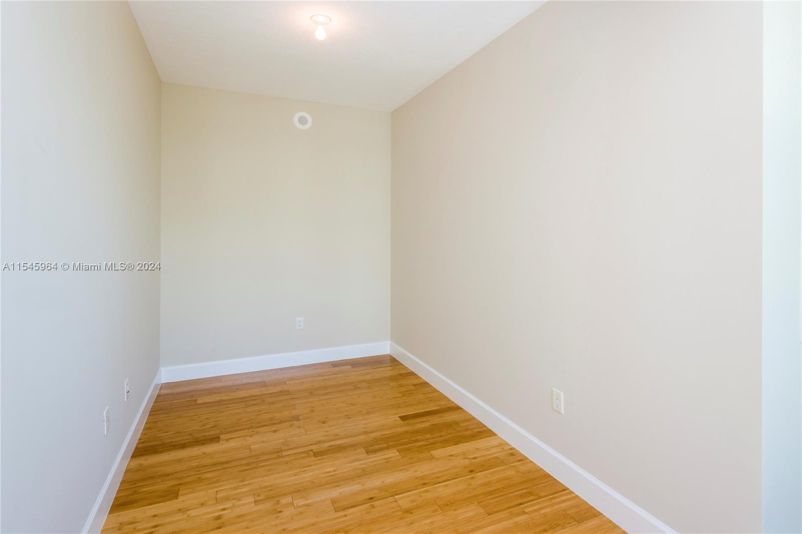 1300 Ponce De Leon Blvd. 711, Coral Gables, Florida 33134, 2 Bedrooms Bedrooms, ,2 BathroomsBathrooms,Residential,For Sale,1300 Ponce De Leon Blvd. 711,A11545964