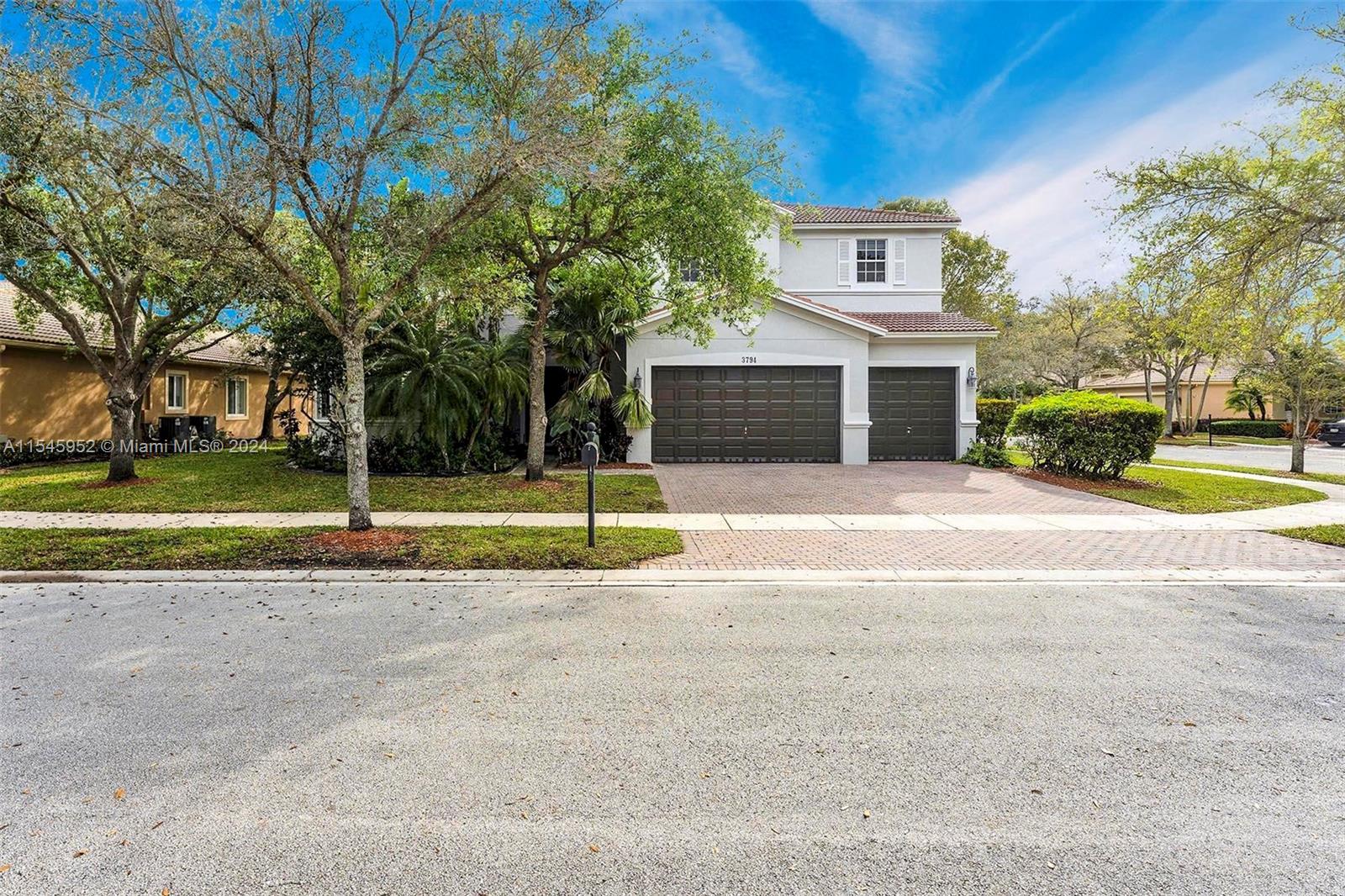 3794 W Coquina Way  For Sale A11545952, FL