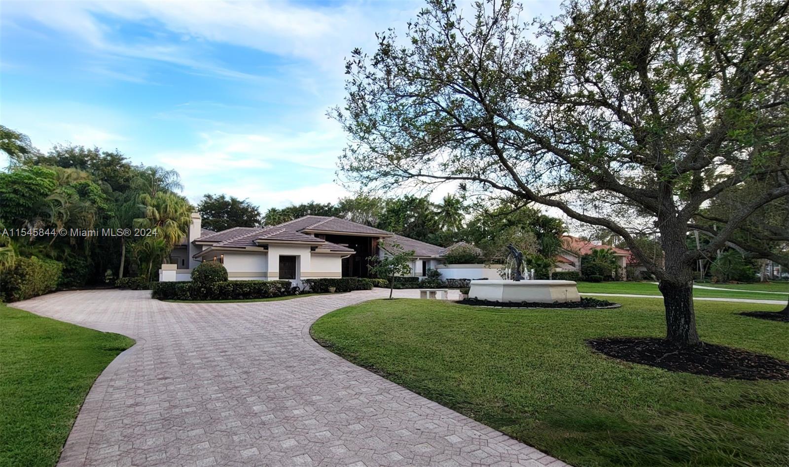 7700 Woodridge Dr, Parkland, FL, 33067 United States, 5 Bedrooms Bedrooms, ,7 BathroomsBathrooms,Residential,For Sale,Woodridge Dr,A11545844