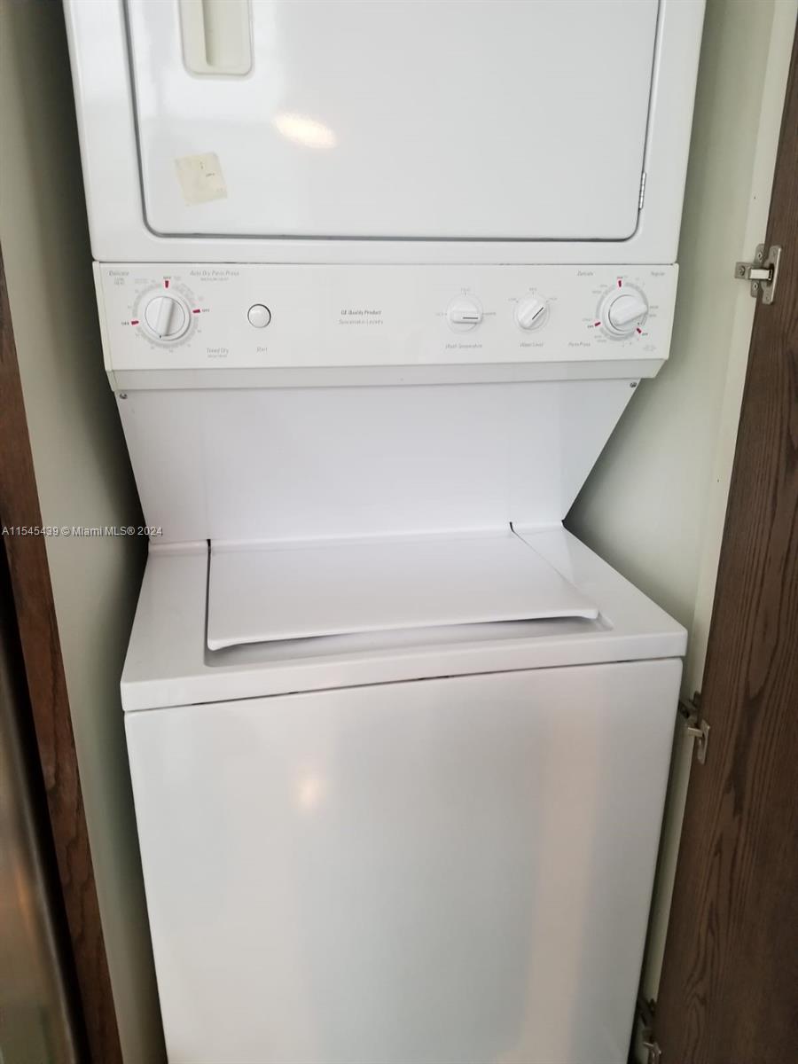 935 Euclid Ave 6, Miami Beach, Florida 33139, 1 Bedroom Bedrooms, ,1 BathroomBathrooms,Residential,For Sale,935 Euclid Ave 6,A11545439