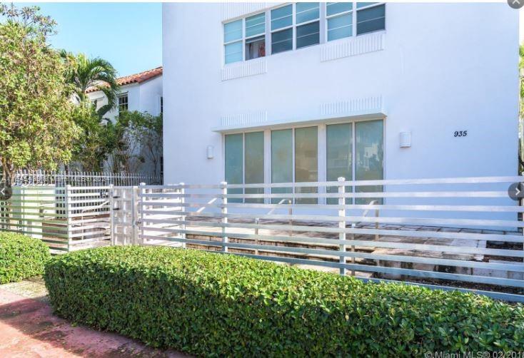 935 Euclid Ave 6, Miami Beach, Florida 33139, 1 Bedroom Bedrooms, ,1 BathroomBathrooms,Residential,For Sale,935 Euclid Ave 6,A11545439