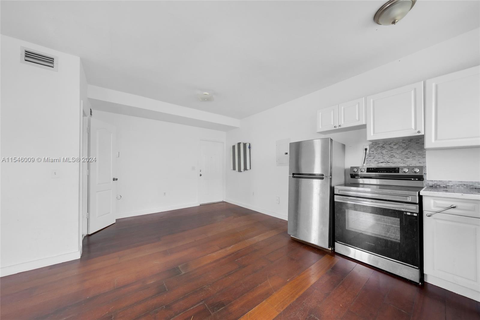 244 NW 34th St, Miami, Florida 33127, ,Commercialsale,For Sale,244 NW 34th St,A11546009