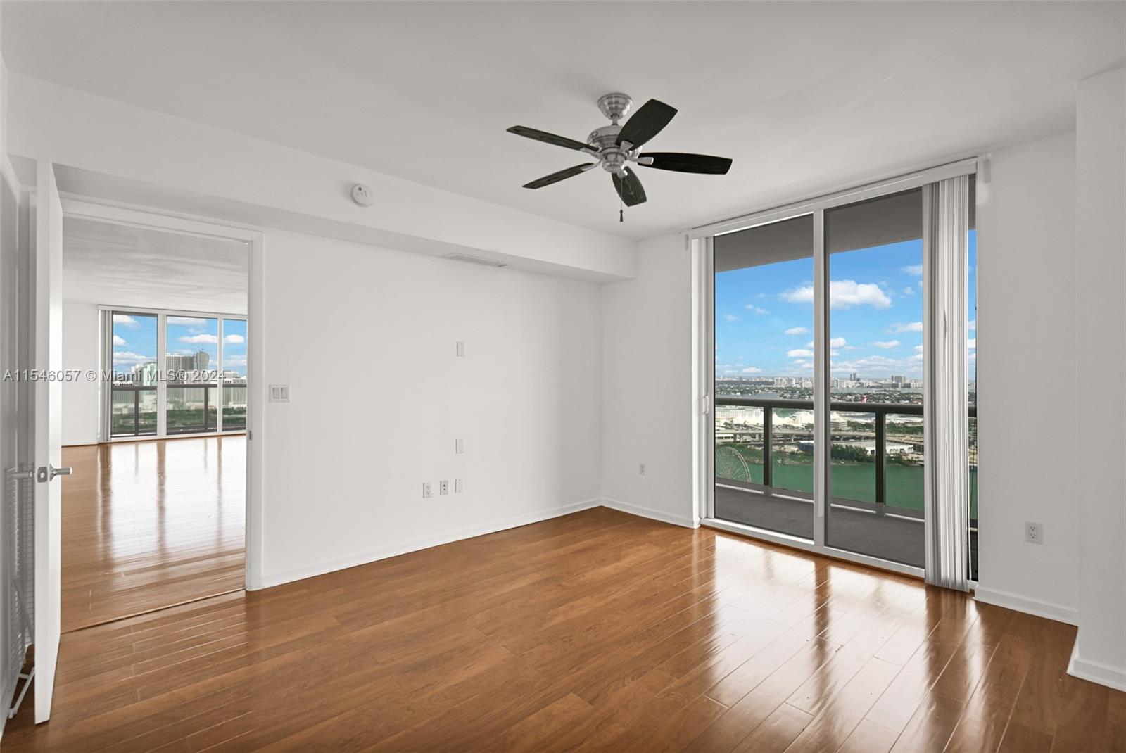 50 Biscayne Blvd 3802, Miami, Florida 33132, 3 Bedrooms Bedrooms, ,2 BathroomsBathrooms,Residentiallease,For Rent,50 Biscayne Blvd 3802,A11546057