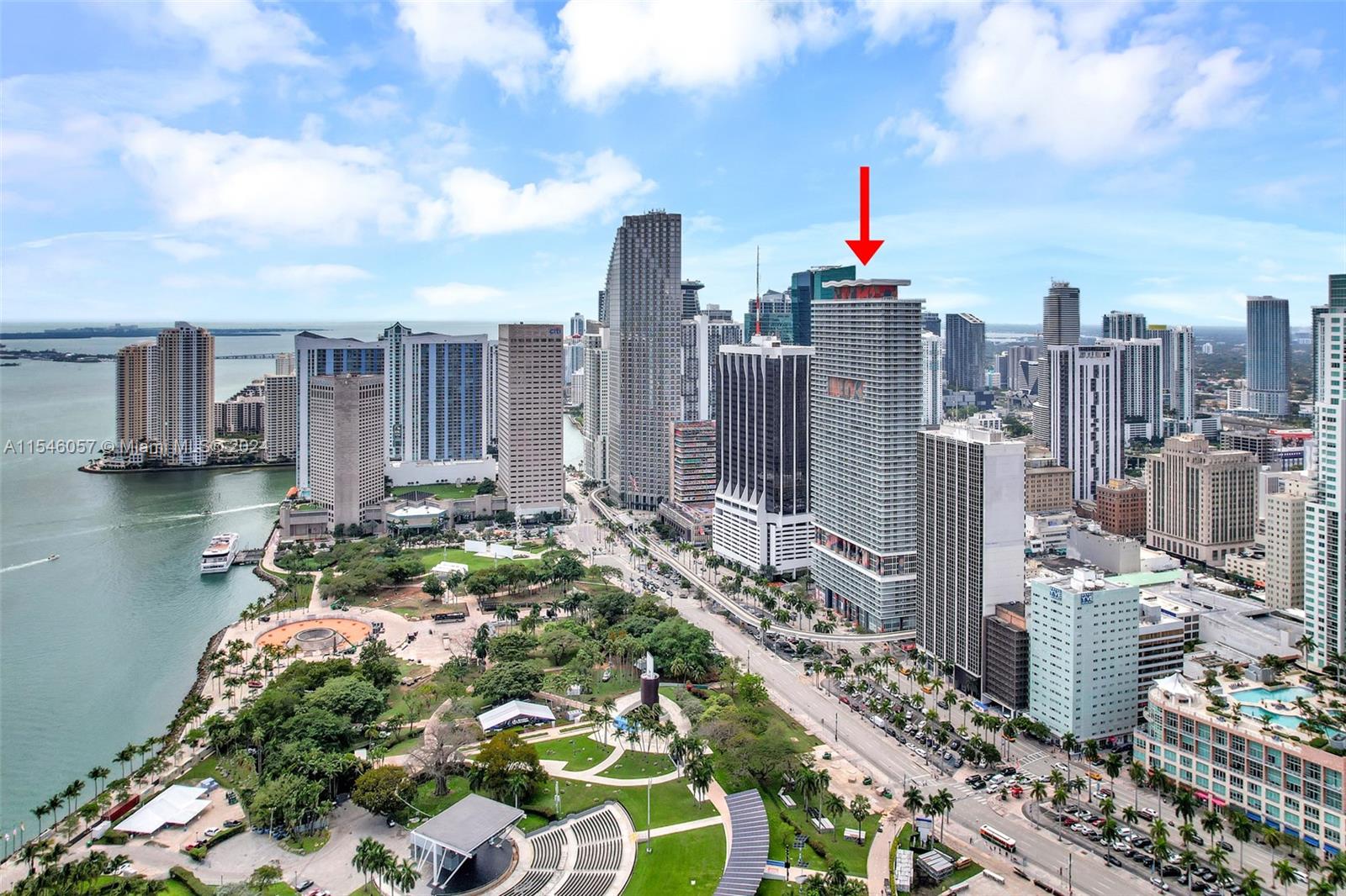 50 Biscayne Blvd 3802, Miami, Florida 33132, 3 Bedrooms Bedrooms, ,2 BathroomsBathrooms,Residentiallease,For Rent,50 Biscayne Blvd 3802,A11546057