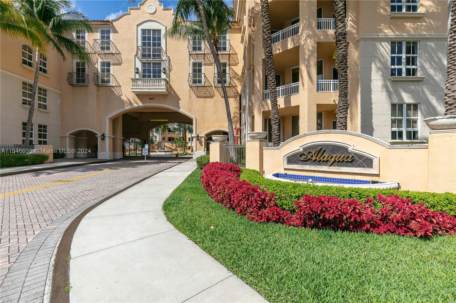 3001 NE 185th St 317, Aventura, Florida 33180, 3 Bedrooms Bedrooms, ,2 BathroomsBathrooms,Residential,For Sale,3001 NE 185th St 317,A11546038