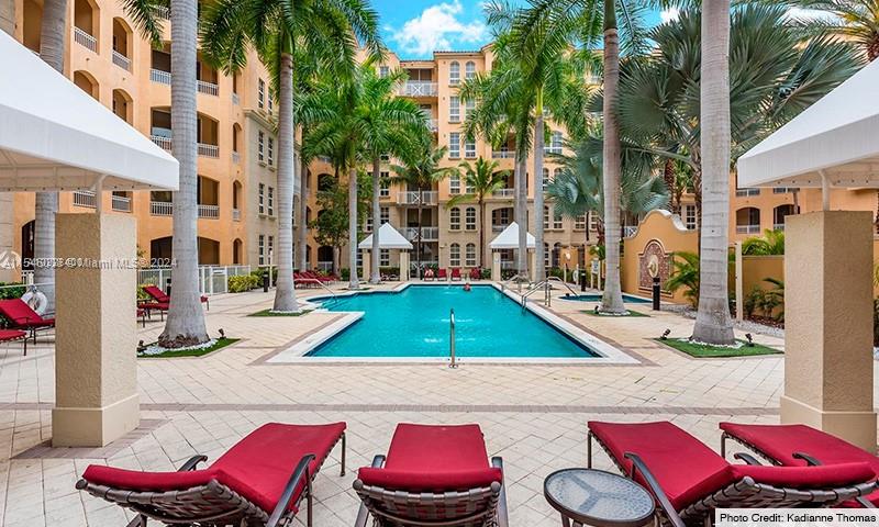 3001 NE 185th St 317, Aventura, Florida 33180, 3 Bedrooms Bedrooms, ,2 BathroomsBathrooms,Residential,For Sale,3001 NE 185th St 317,A11546038