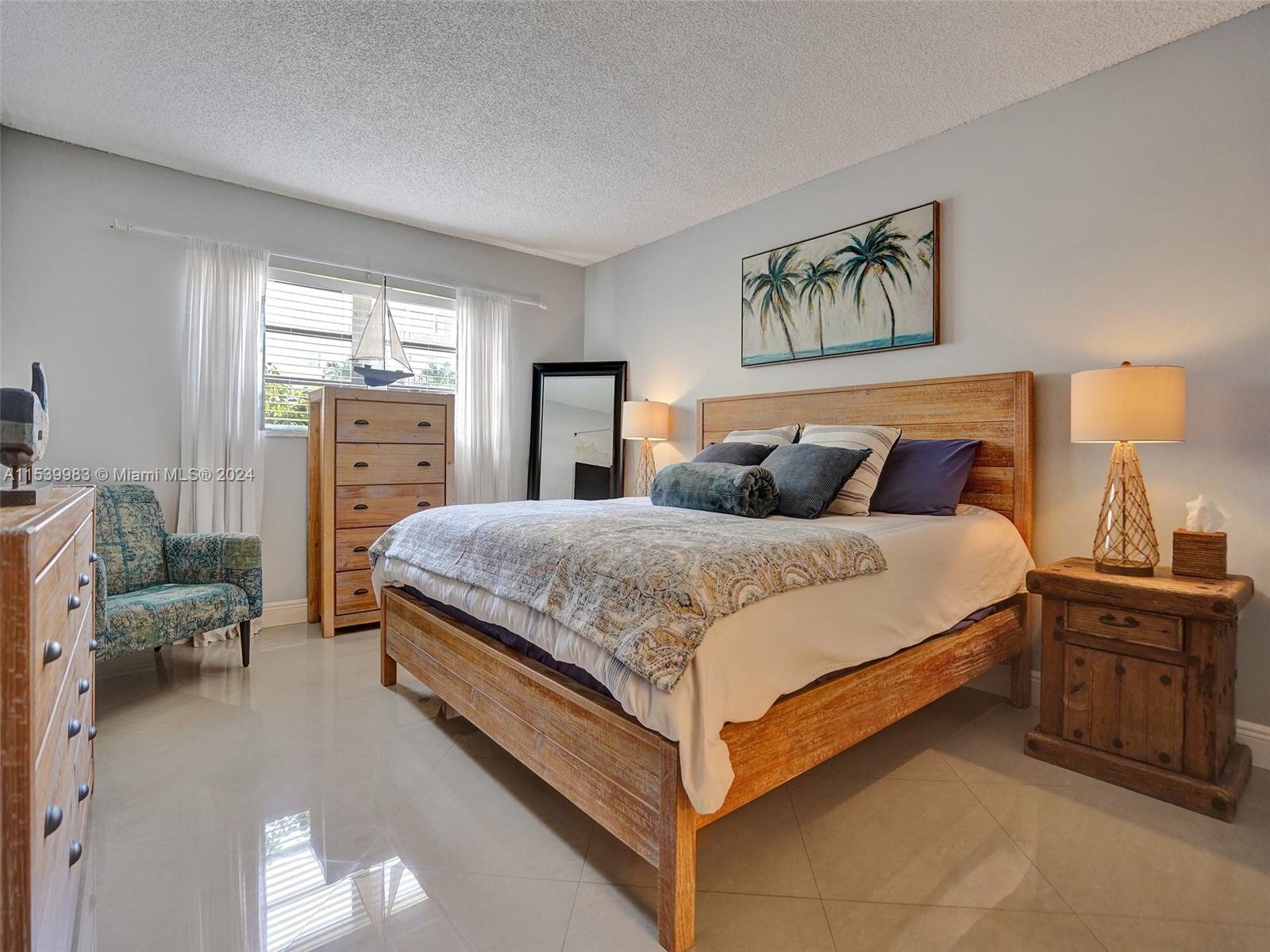 501 NE 14th Ave 104, Hallandale Beach, Florida 33009, 1 Bedroom Bedrooms, ,1 BathroomBathrooms,Residential,For Sale,501 NE 14th Ave 104,A11539983