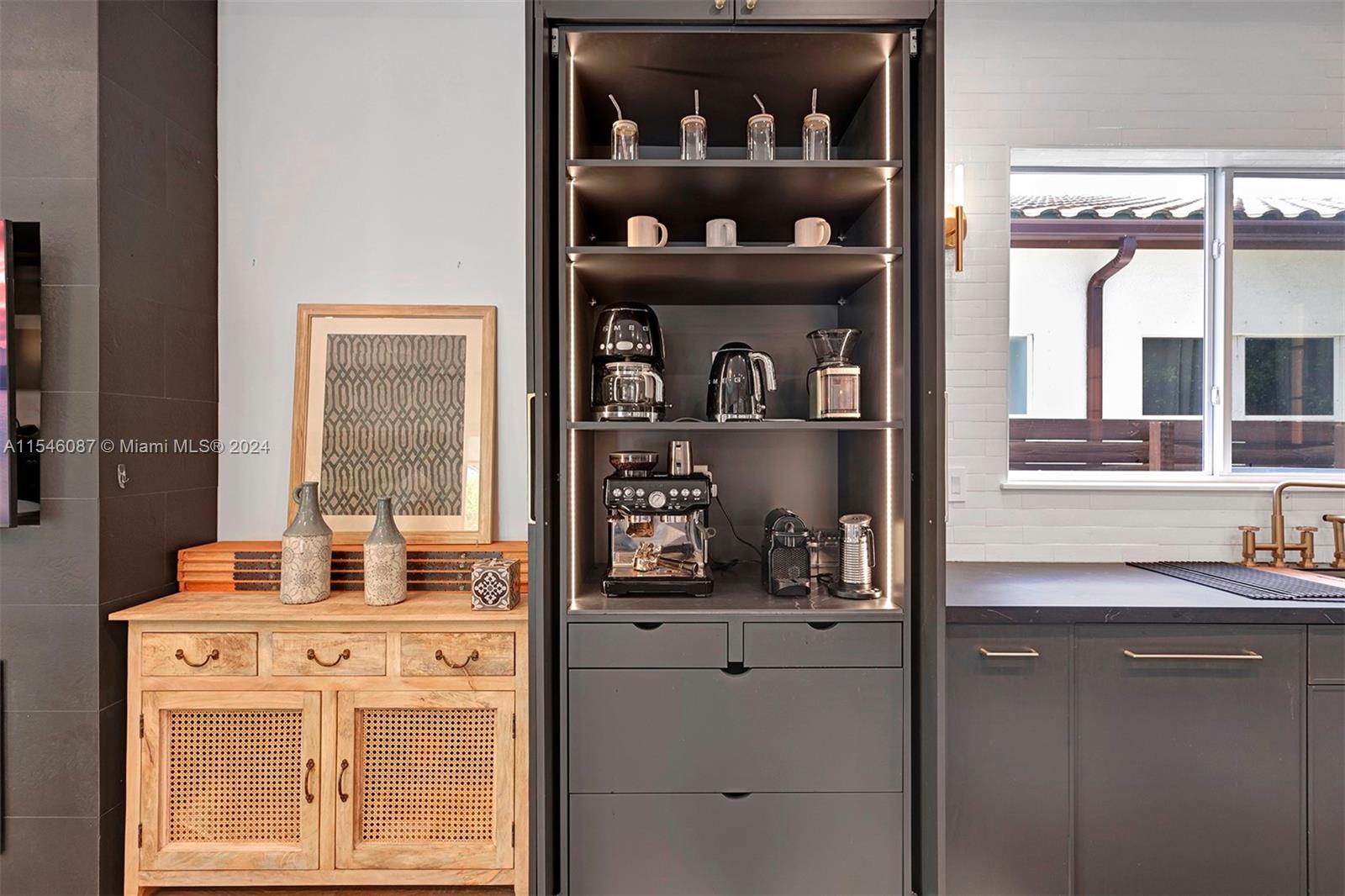 15020 SW 176th Ter ., Miami, Florida 33187, 5 Bedrooms Bedrooms, ,4 BathroomsBathrooms,Residentiallease,For Rent,15020 SW 176th Ter .,A11546087