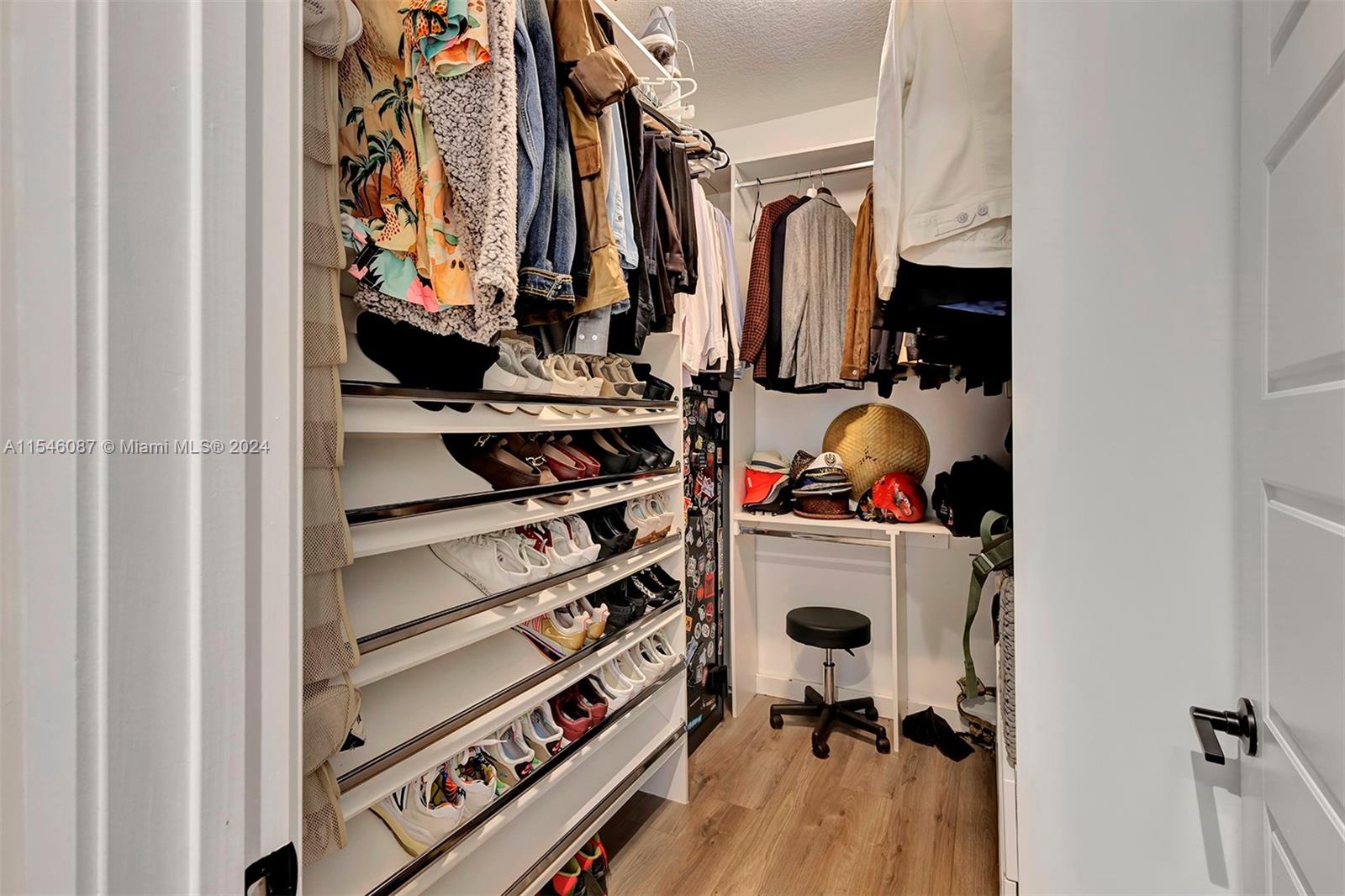 15020 SW 176th Ter ., Miami, Florida 33187, 5 Bedrooms Bedrooms, ,4 BathroomsBathrooms,Residentiallease,For Rent,15020 SW 176th Ter .,A11546087