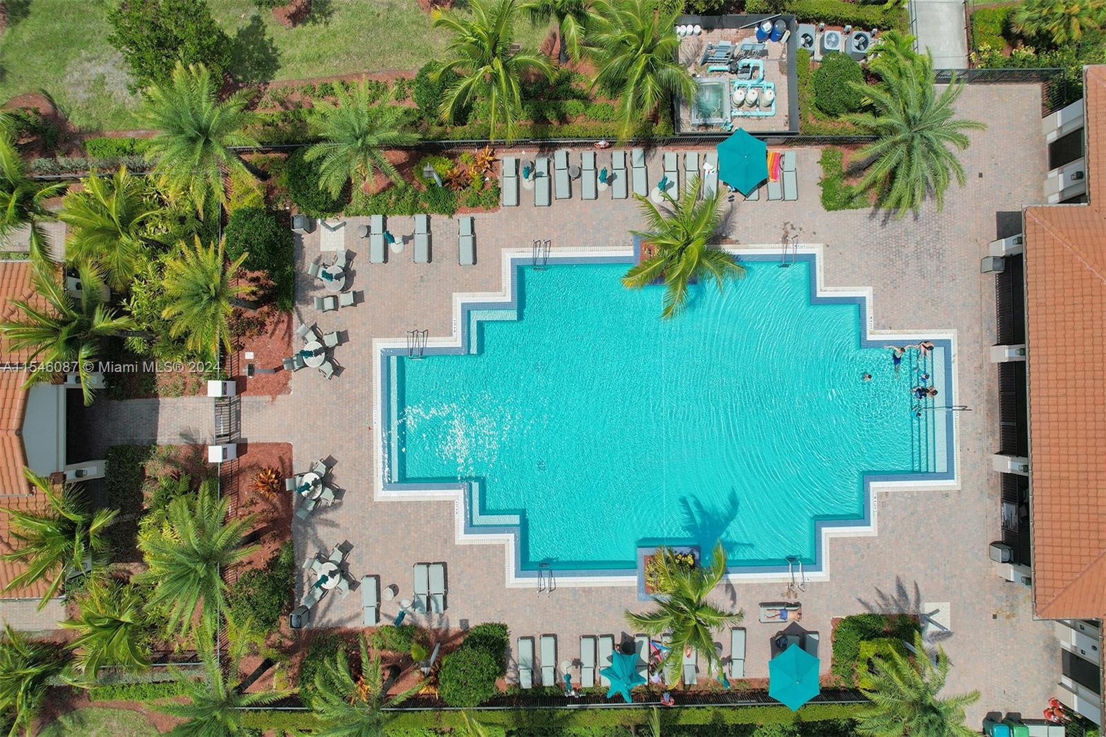 15020 SW 176th Ter ., Miami, Florida 33187, 5 Bedrooms Bedrooms, ,4 BathroomsBathrooms,Residentiallease,For Rent,15020 SW 176th Ter .,A11546087