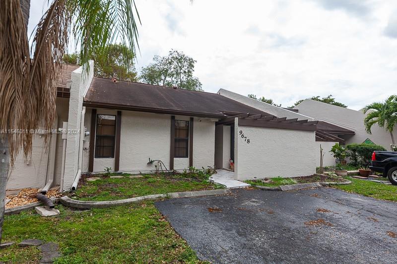 9678 NW 16th Ct  For Sale A11546011, FL