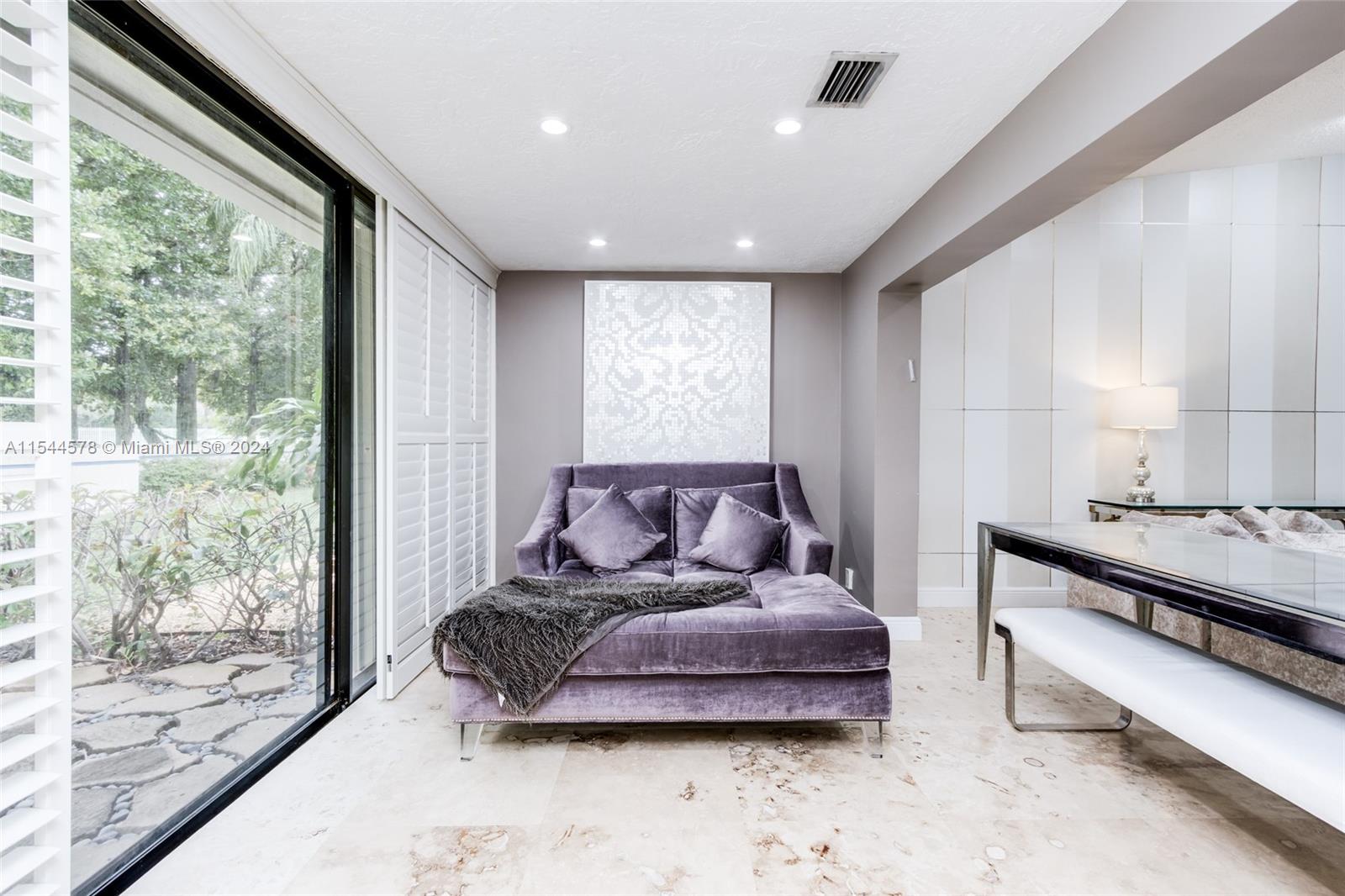 21224 Harbor Way 231, Aventura, Florida 33180, 3 Bedrooms Bedrooms, ,2 BathroomsBathrooms,Residential,For Sale,21224 Harbor Way 231,A11544578